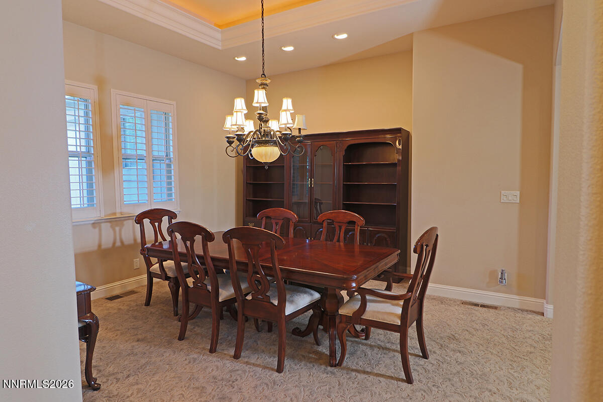 4515 Mountaingate Drive Property Photo 11