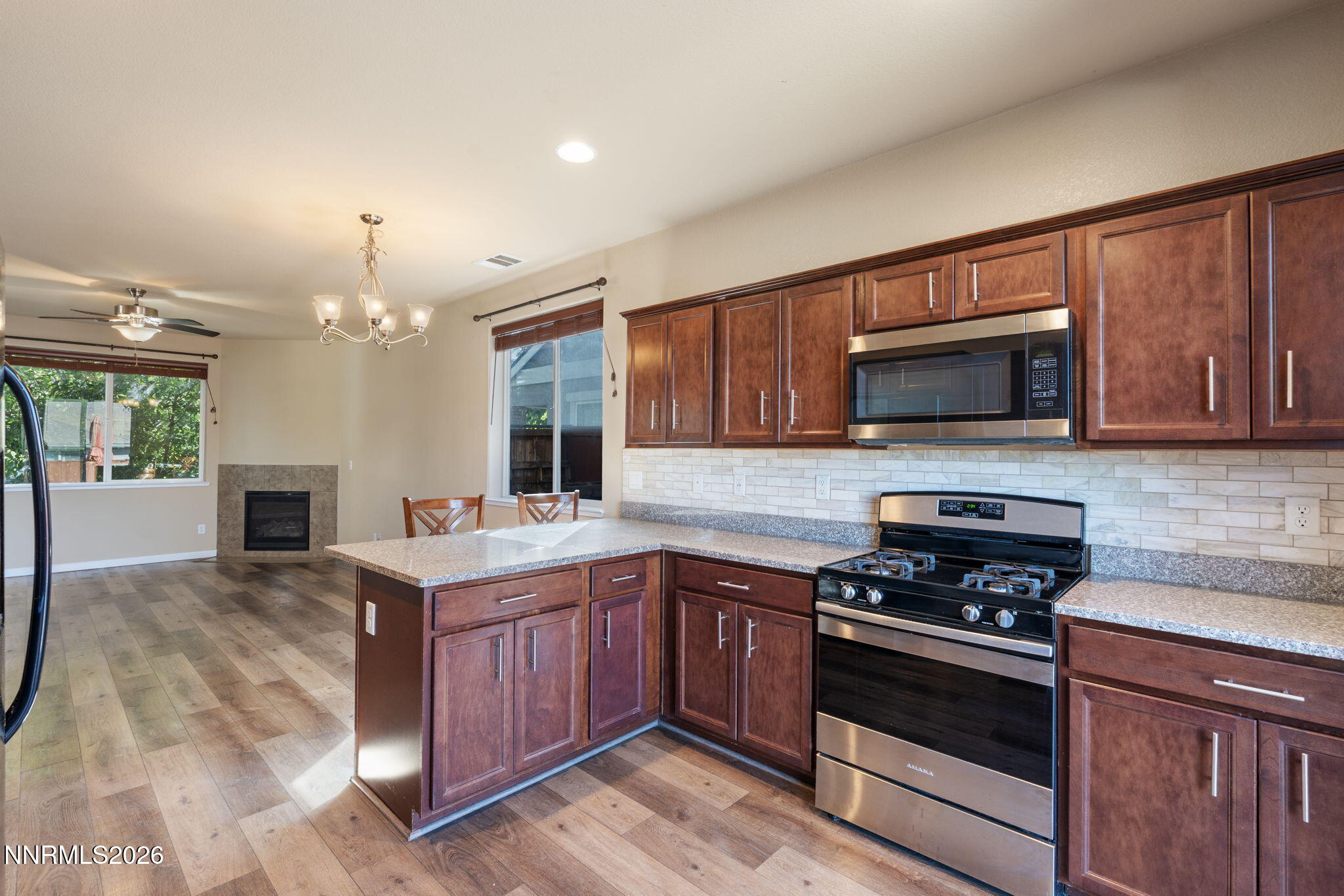 3663 Hollywood Park Drive Property Photo 13