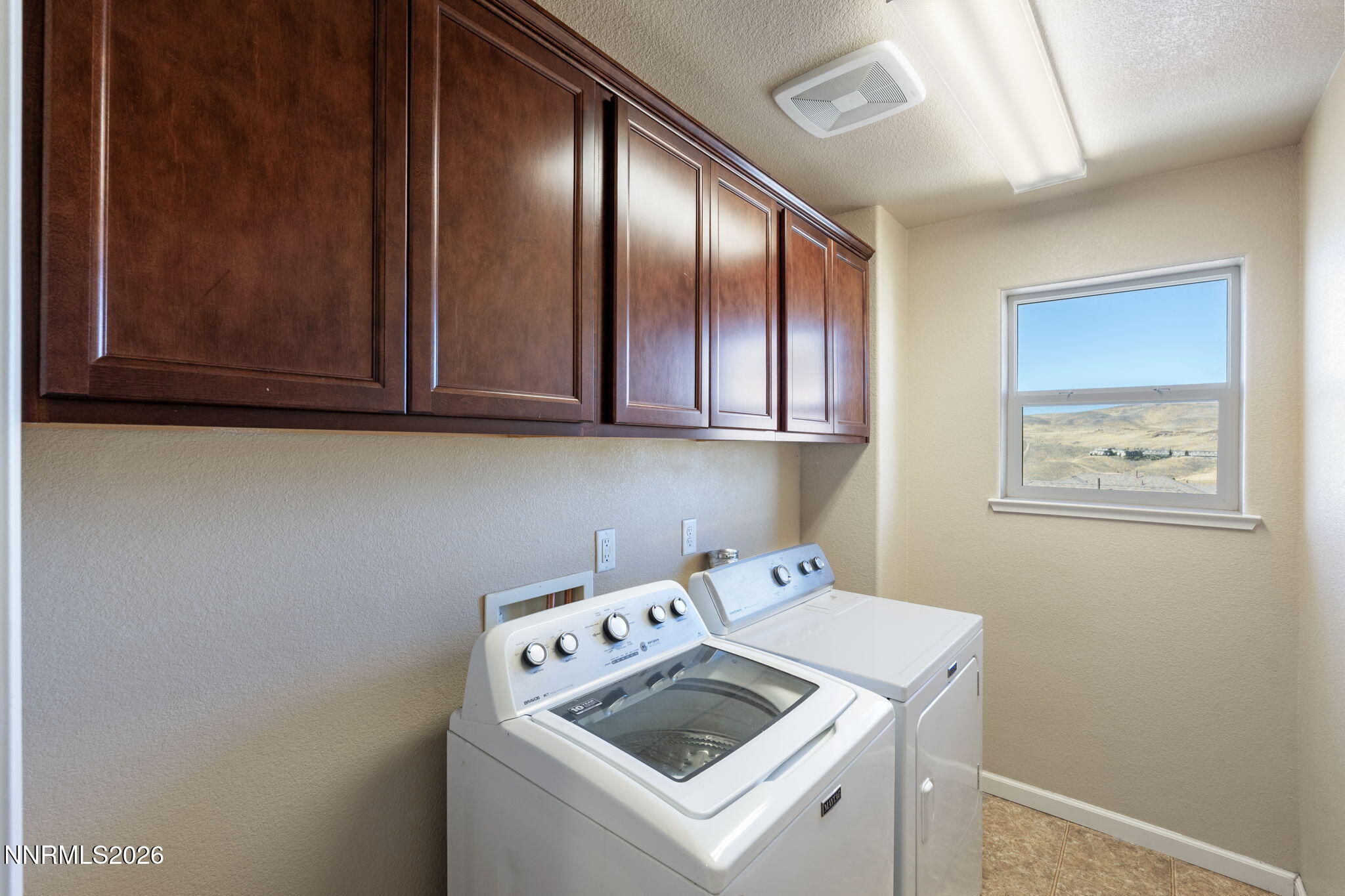 3663 Hollywood Park Drive Property Photo 24