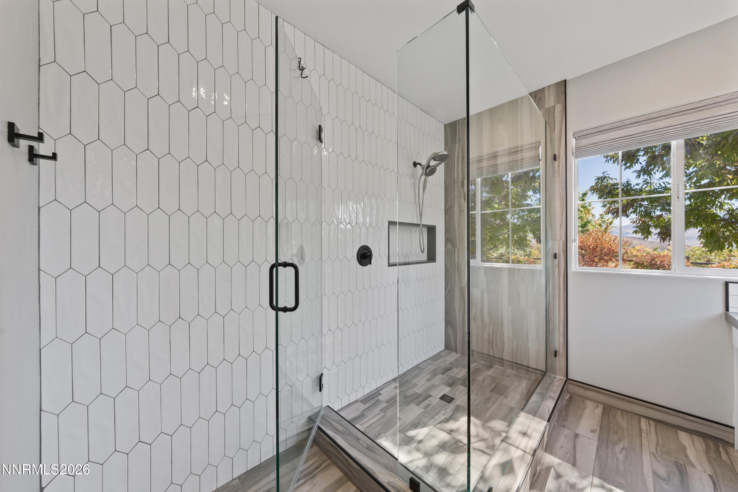 8160 Sierra Ridge Court Property Photo 8