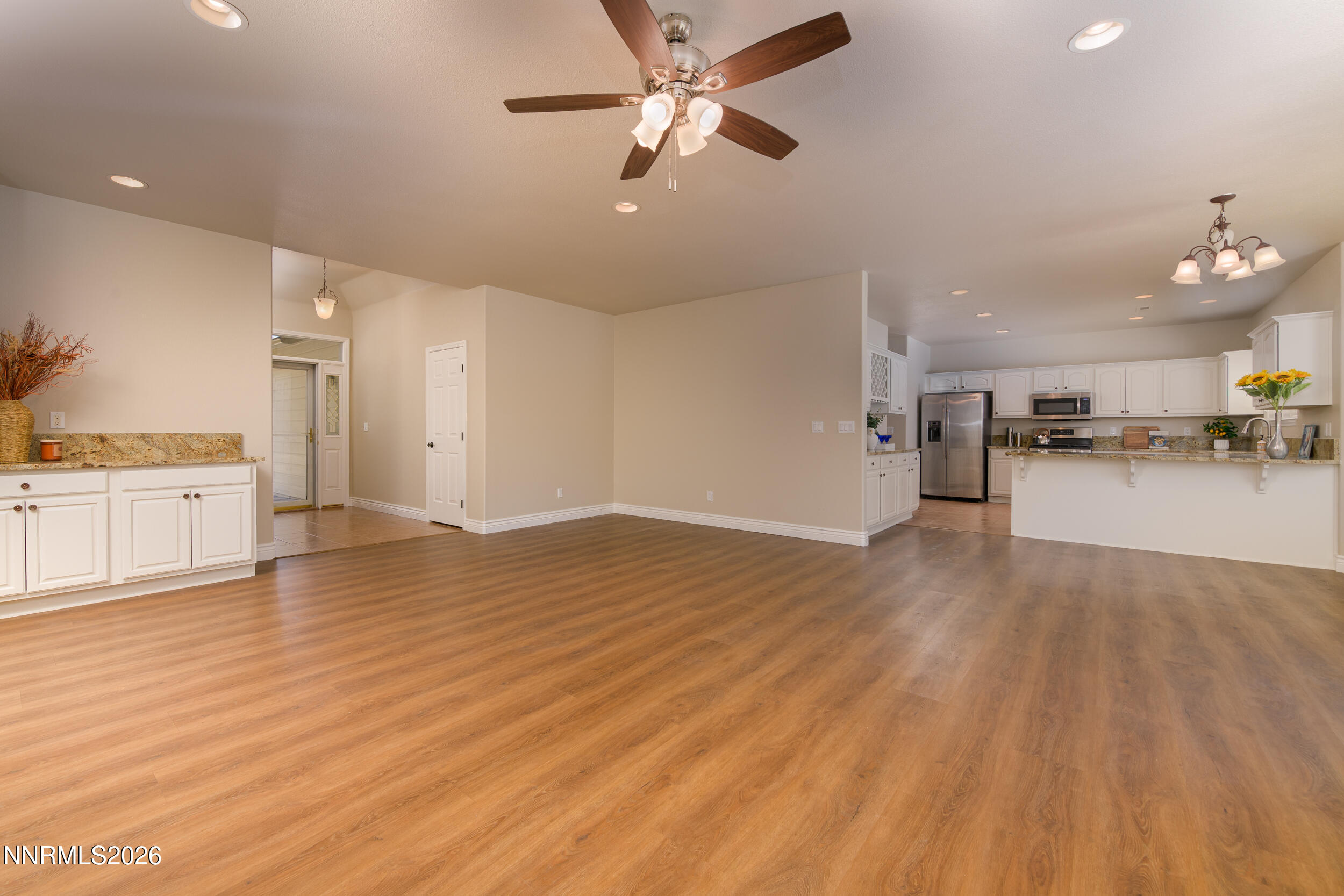 1411 Arlen Lane Property Photo 8