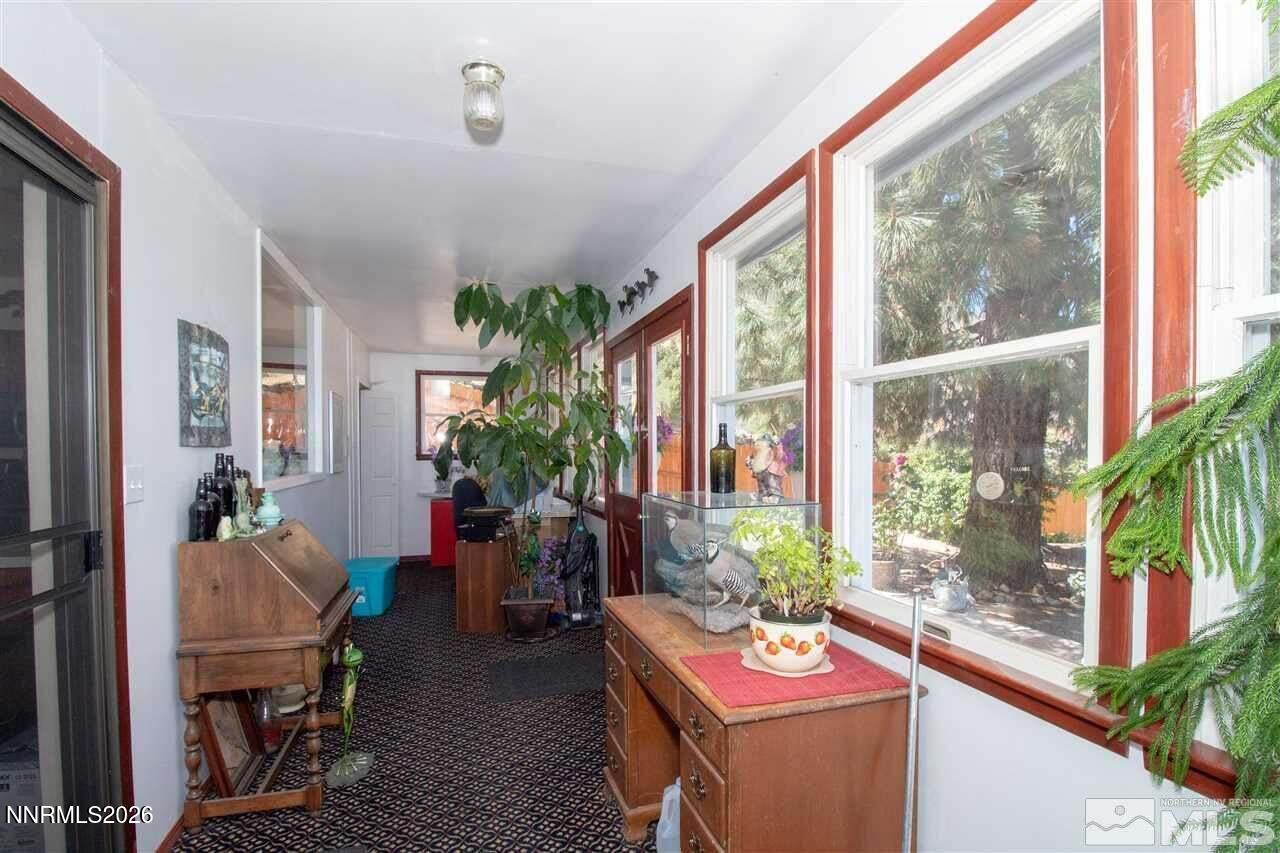 150 E Ridge Street Property Photo 16