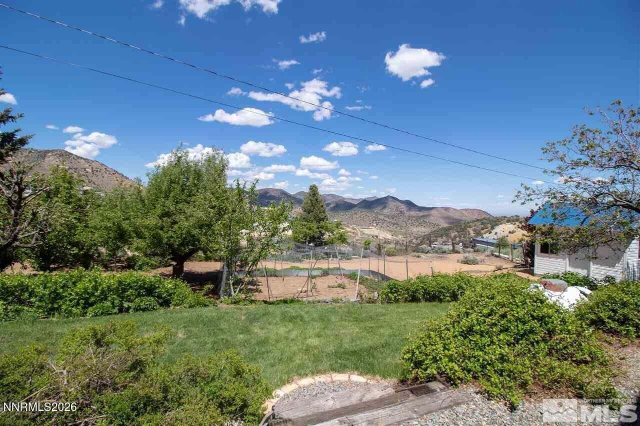 150 E Ridge Street Property Photo 22