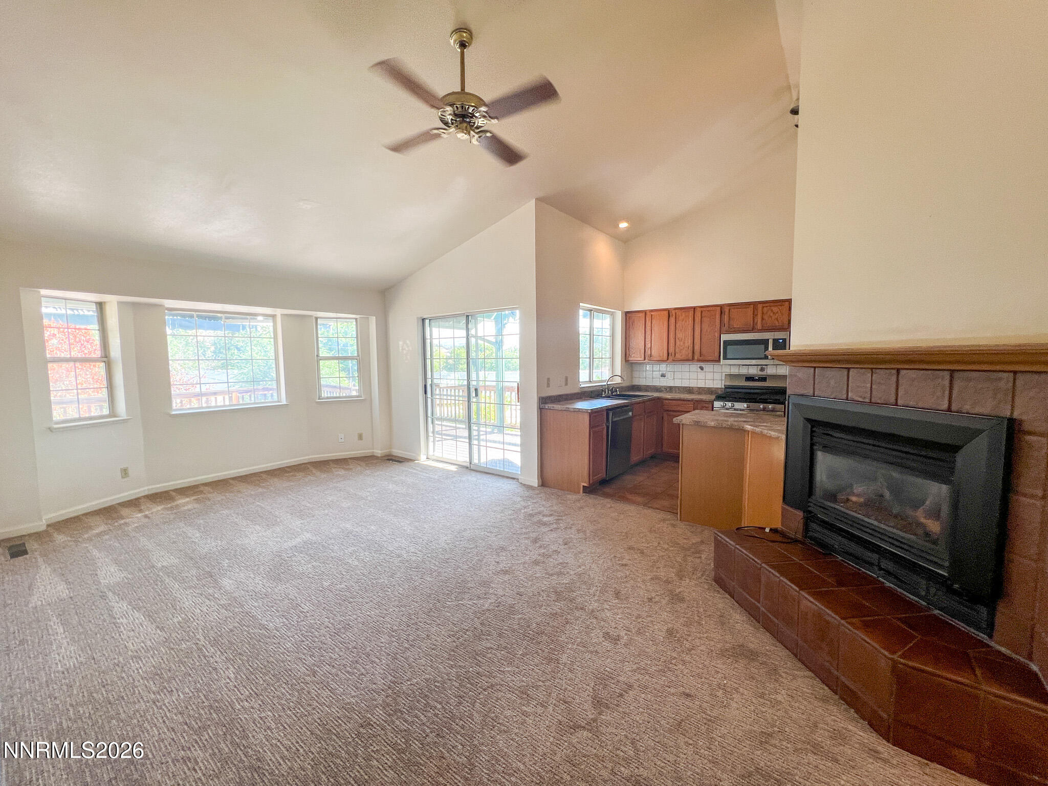 3524 Gwynelle Court Property Photo 4