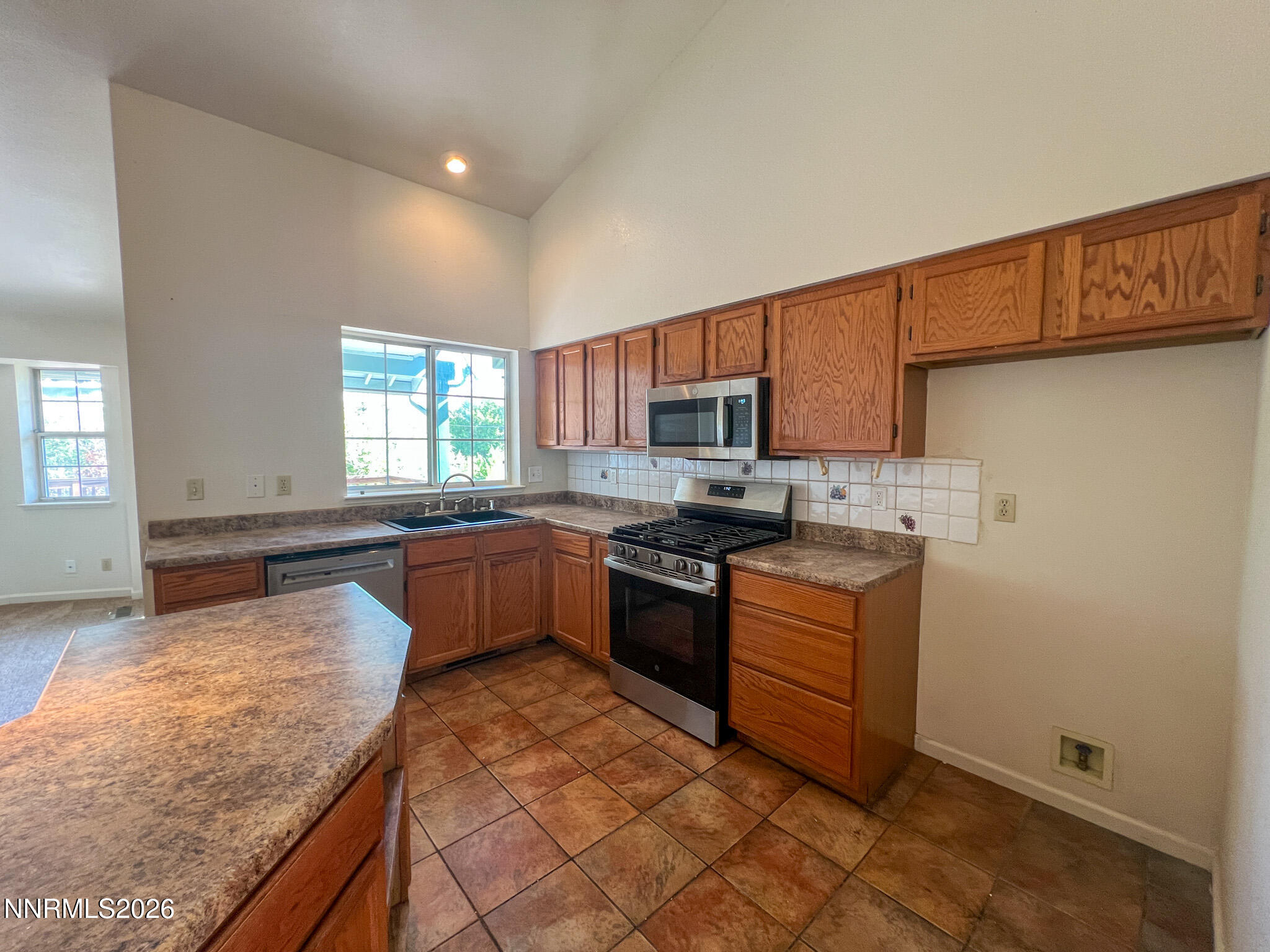 3524 Gwynelle Court Property Photo 6