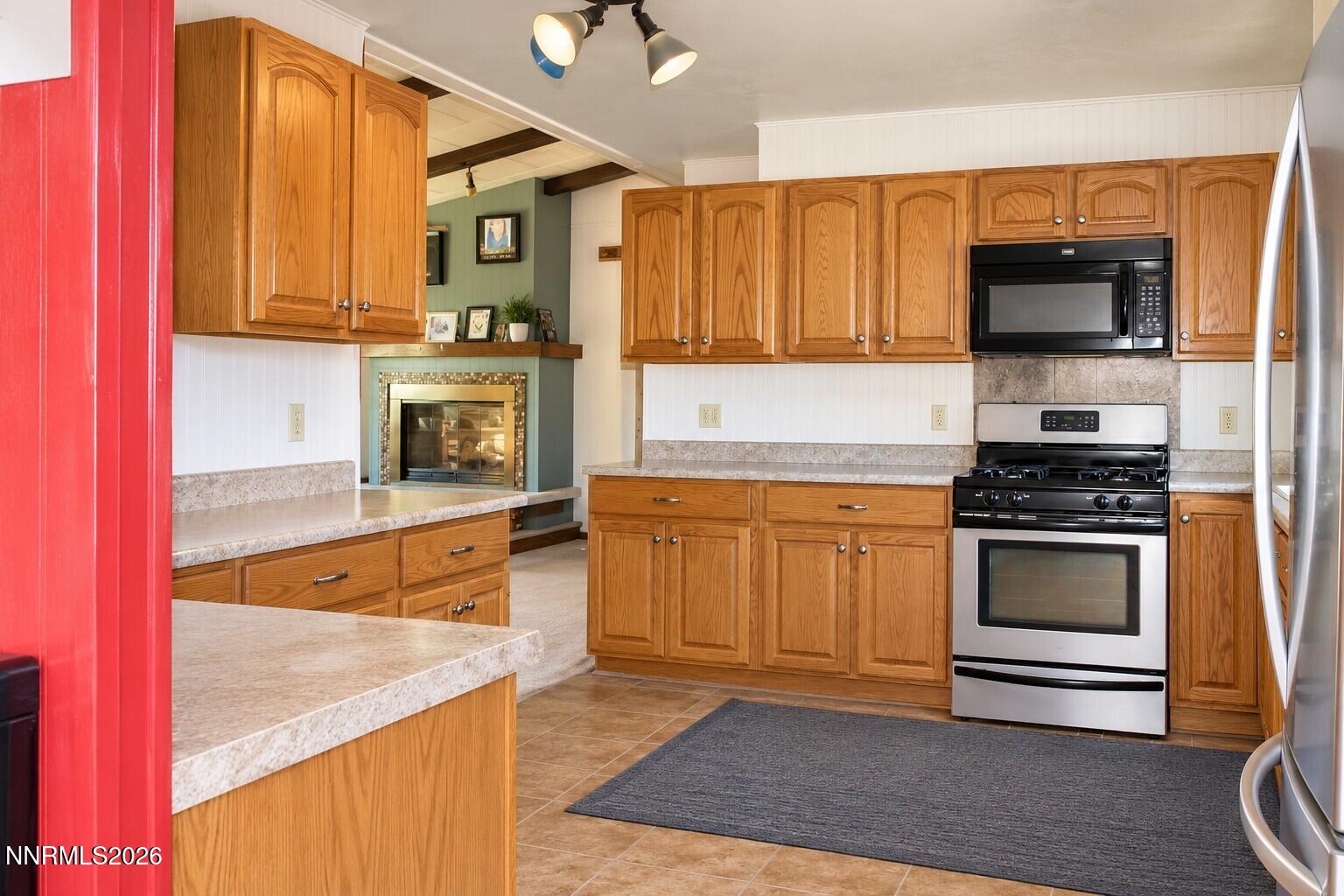 770 Scott Drive Property Photo 6
