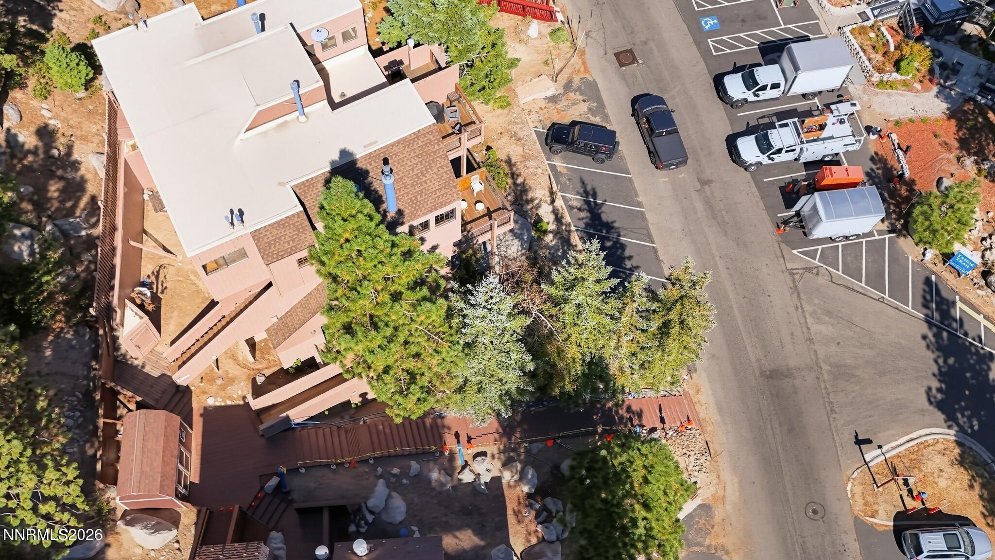 340 Quaking Aspen Lane # B Property Photo 63