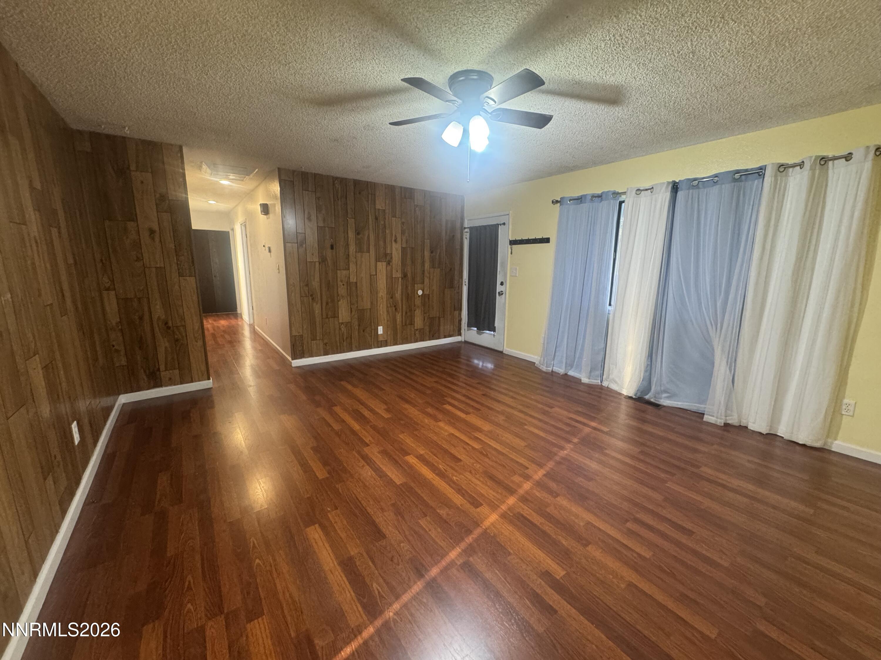 1020 Gary Lane Property Photo 2