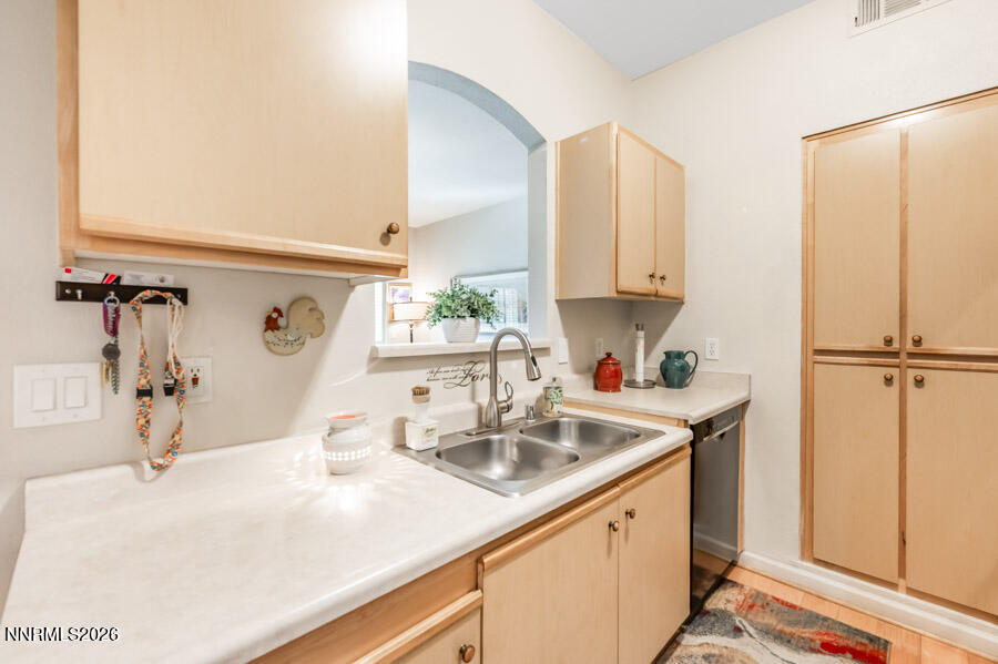 6850 Sharlands Avenue # 1005 Property Photo 18