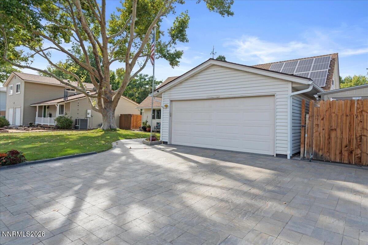 7353 Wallsend Drive Property Photo 10