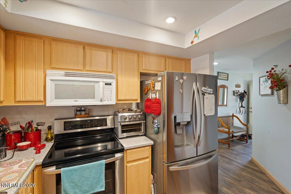 7353 Wallsend Drive Property Photo 14