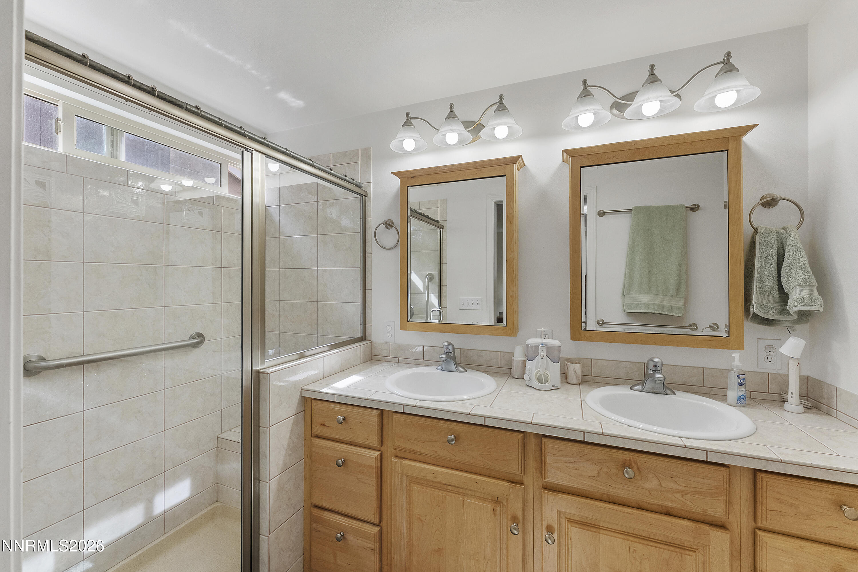 2561 Woodcrest Lane Property Photo 13