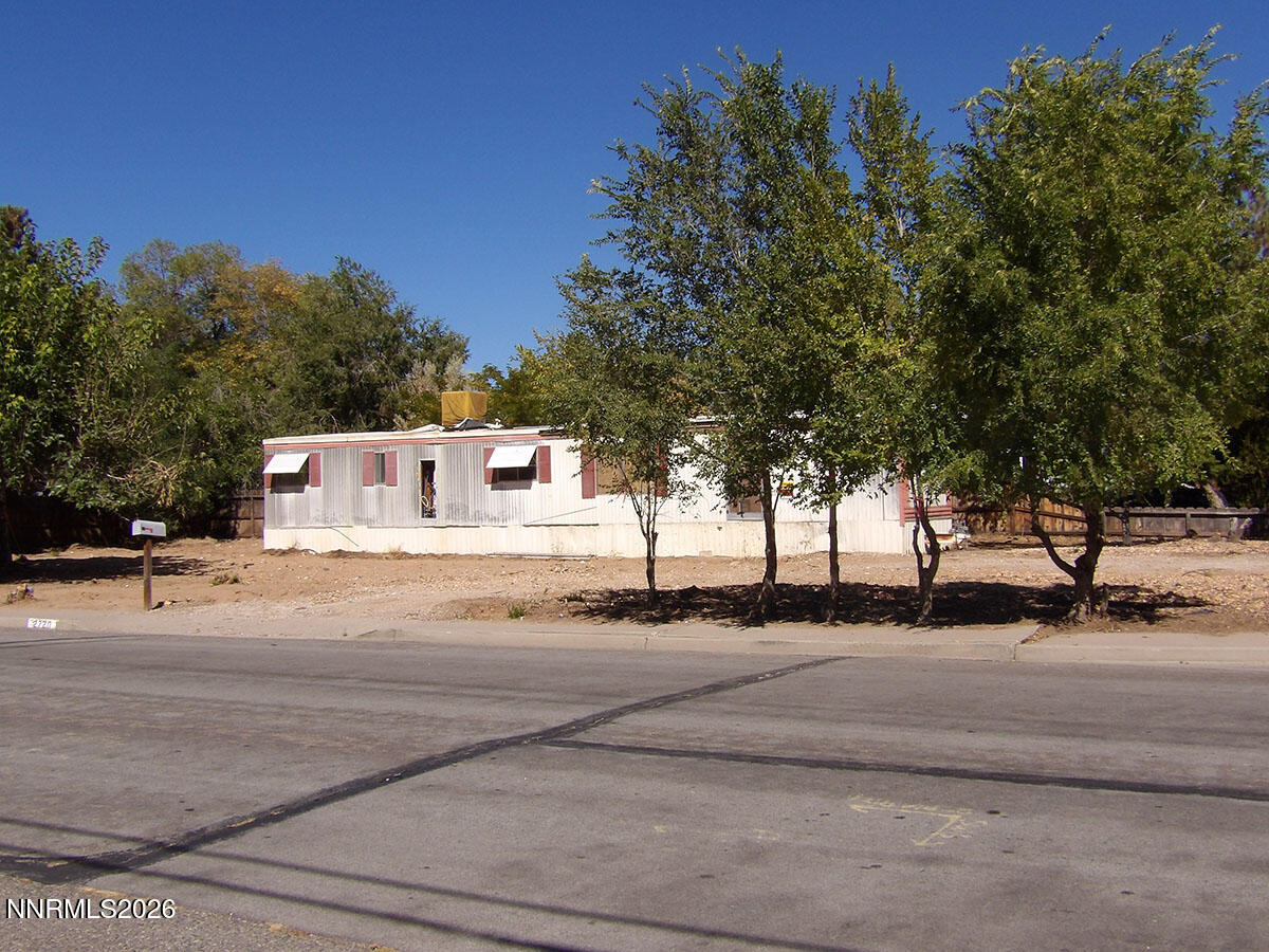 2720 E Nye Lane 1 Property Photo 1
