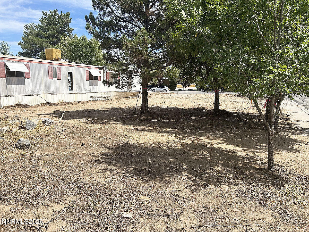 2720 E Nye Lane 1 Property Photo 4