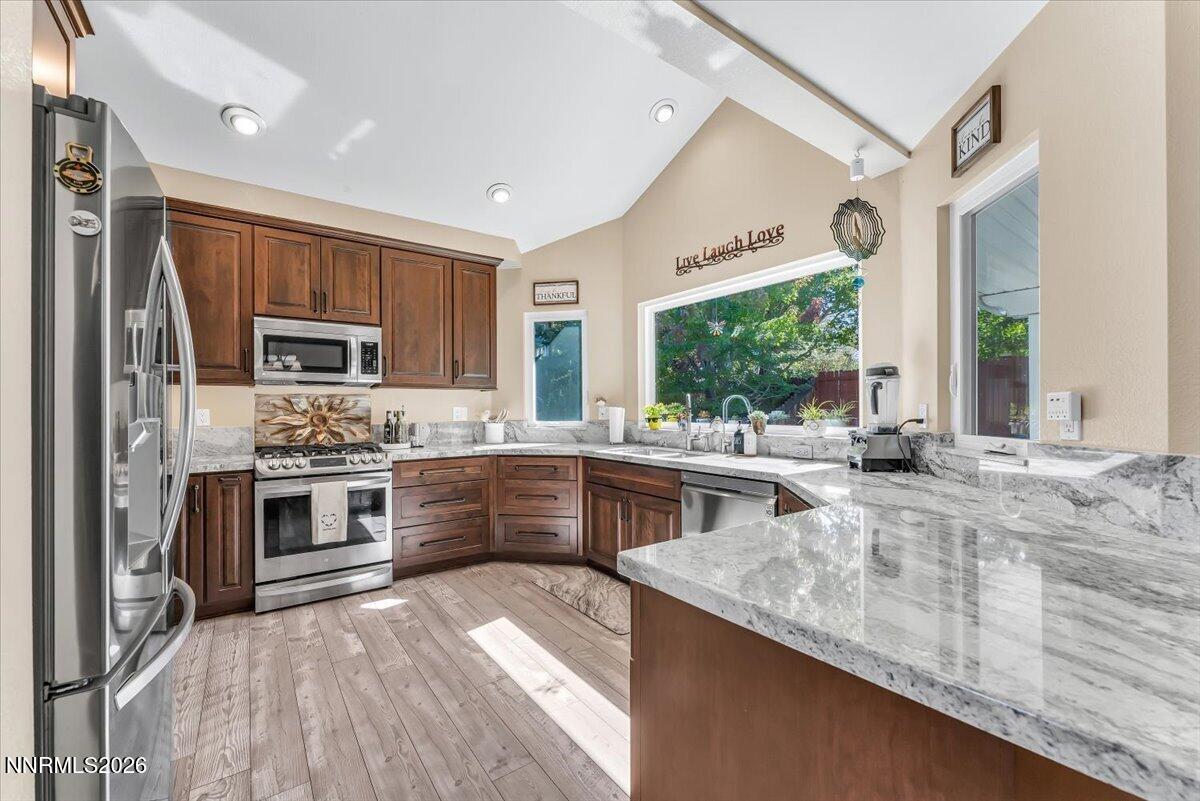 1880 Tess Way Property Photo 16