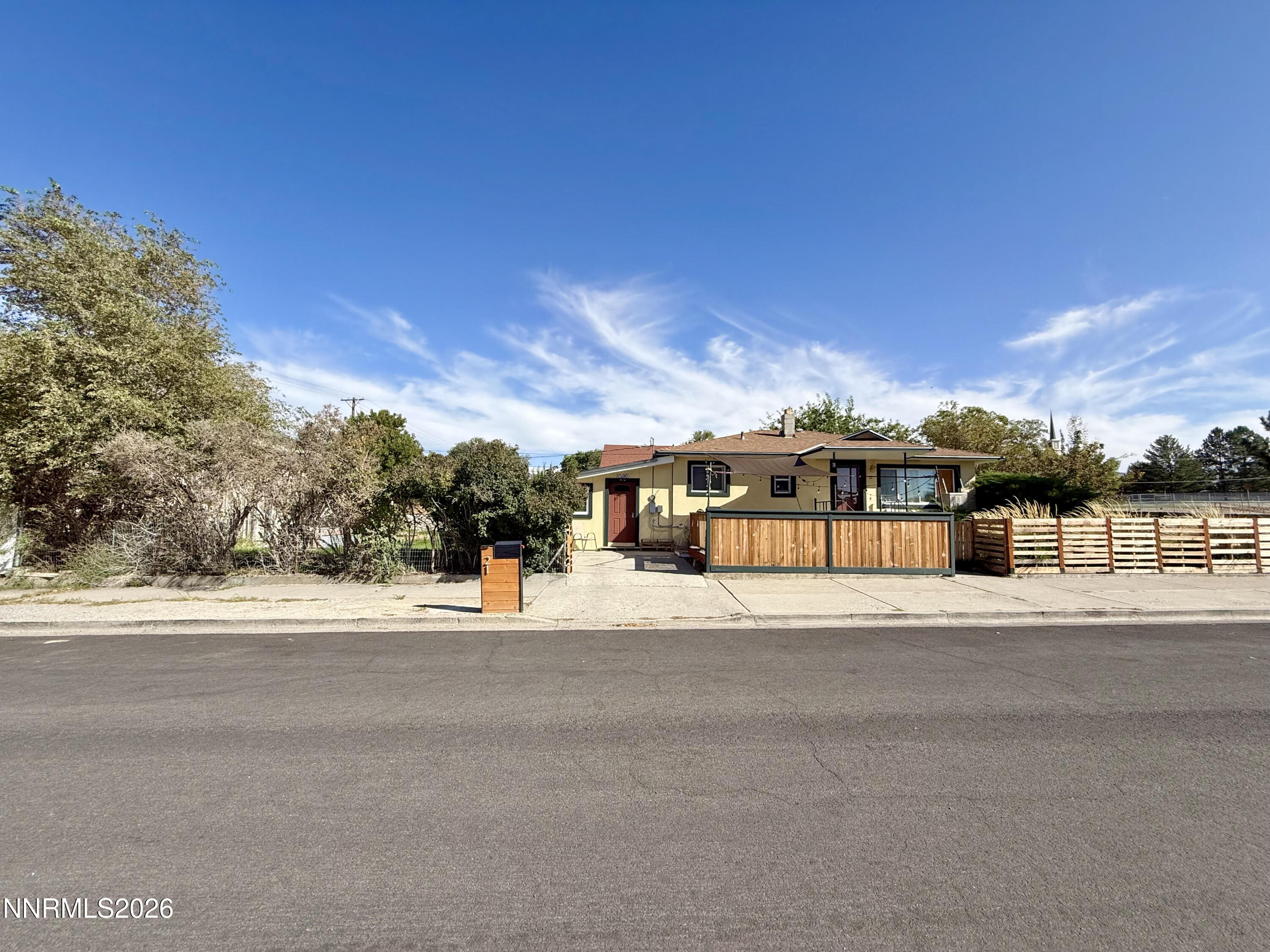 21 Arnold Avenue Property Photo 1