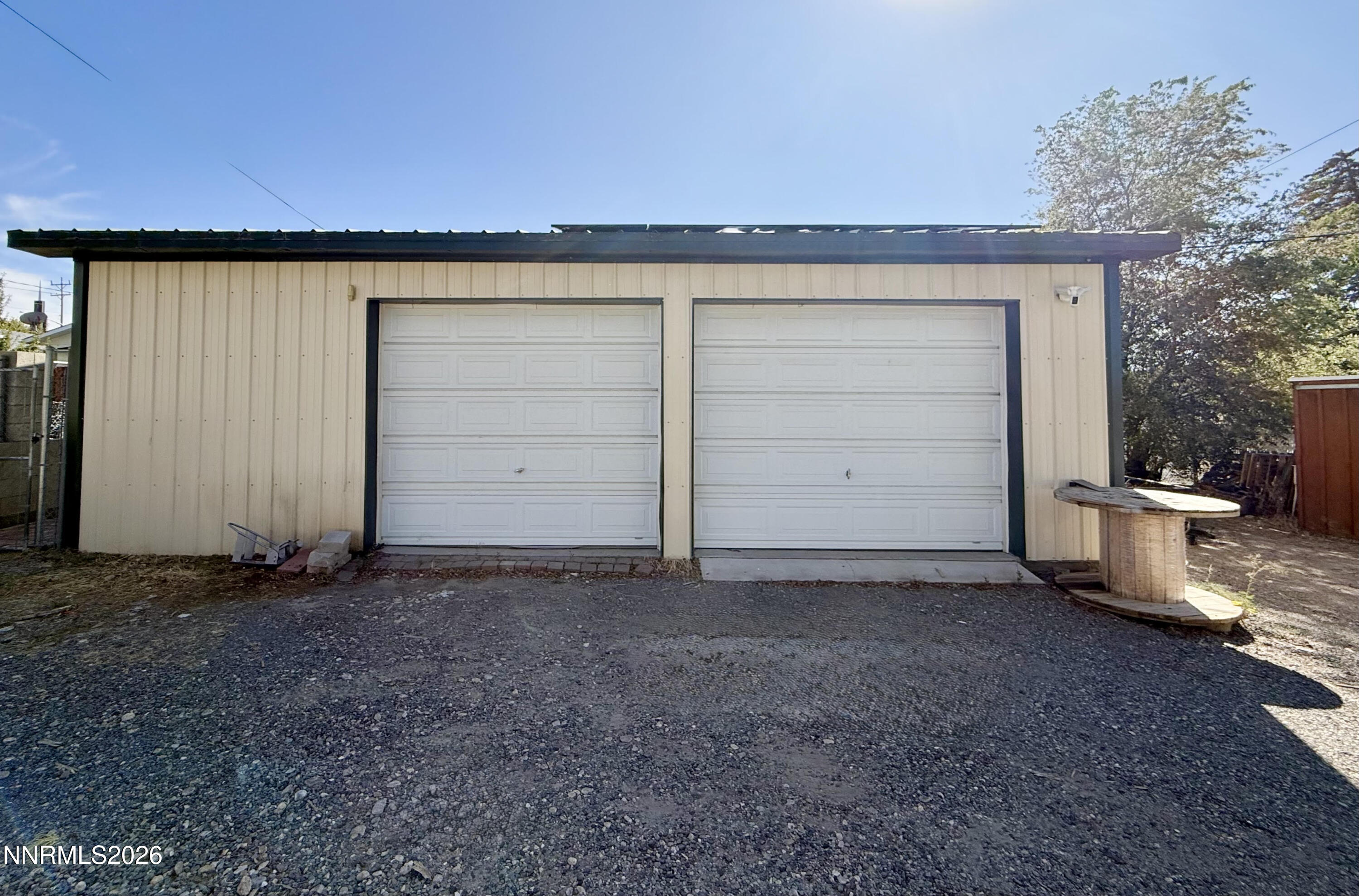 21 Arnold Avenue Property Photo 9
