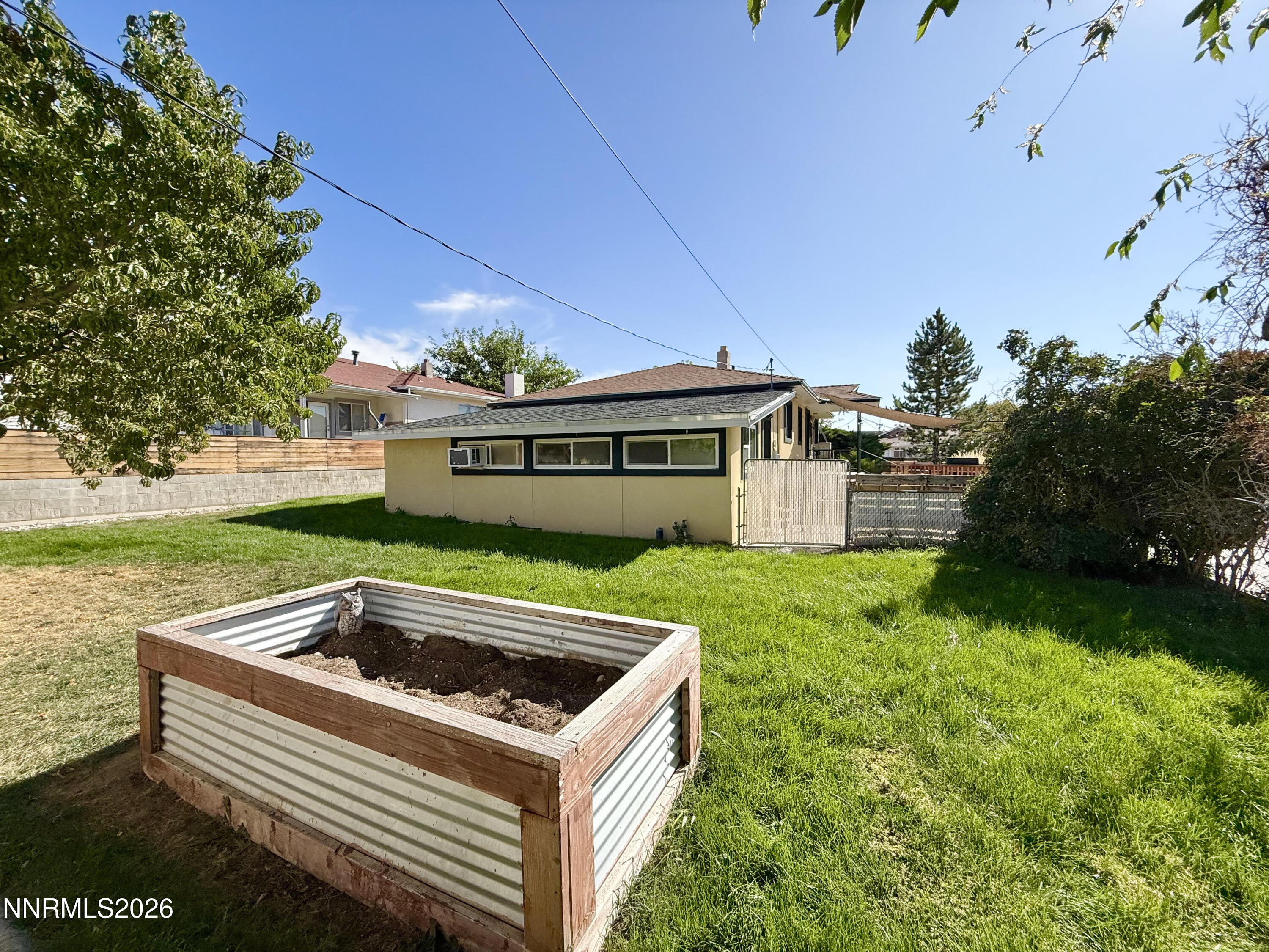 21 Arnold Avenue Property Photo 12