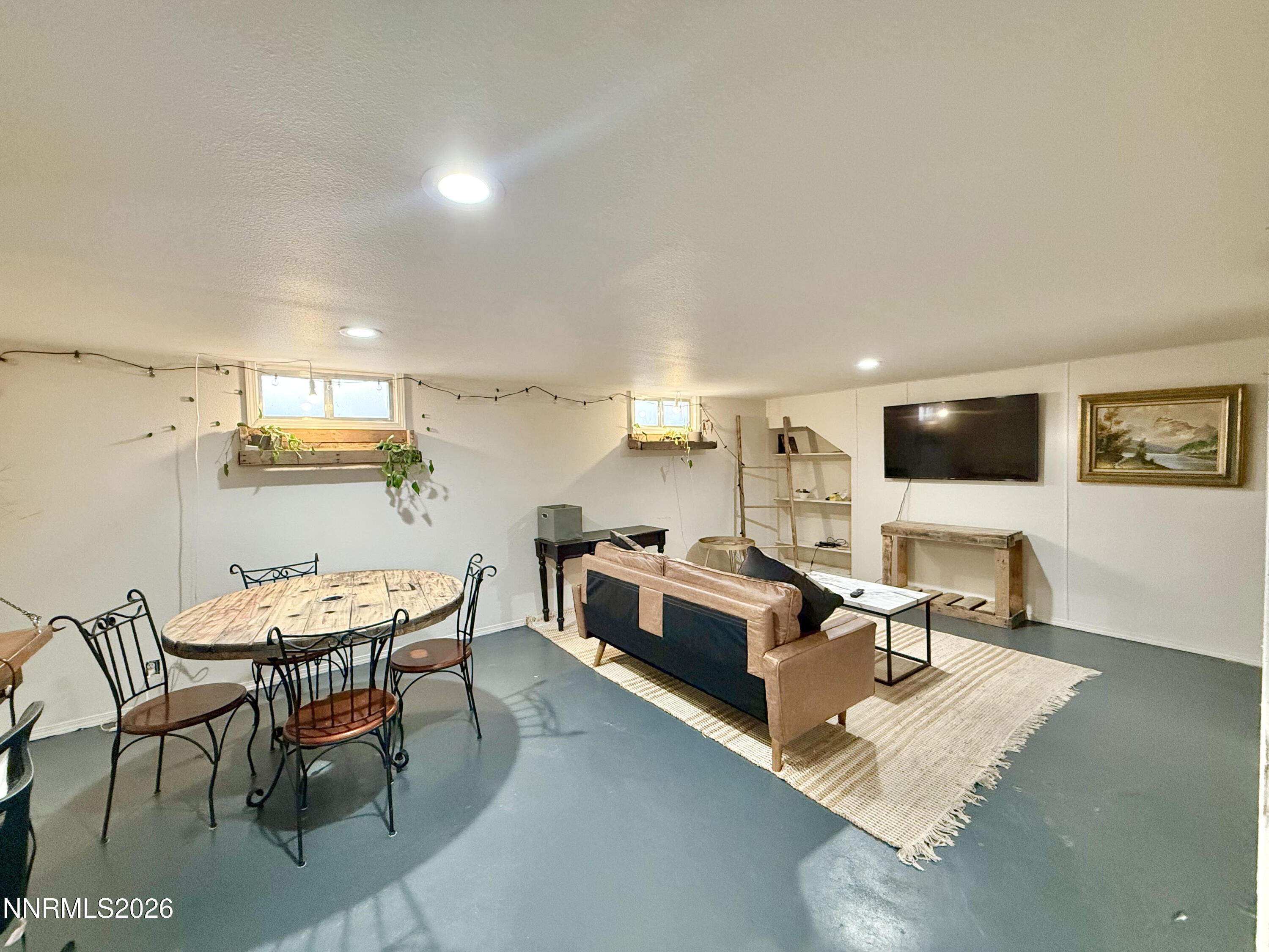 21 Arnold Avenue Property Photo 52