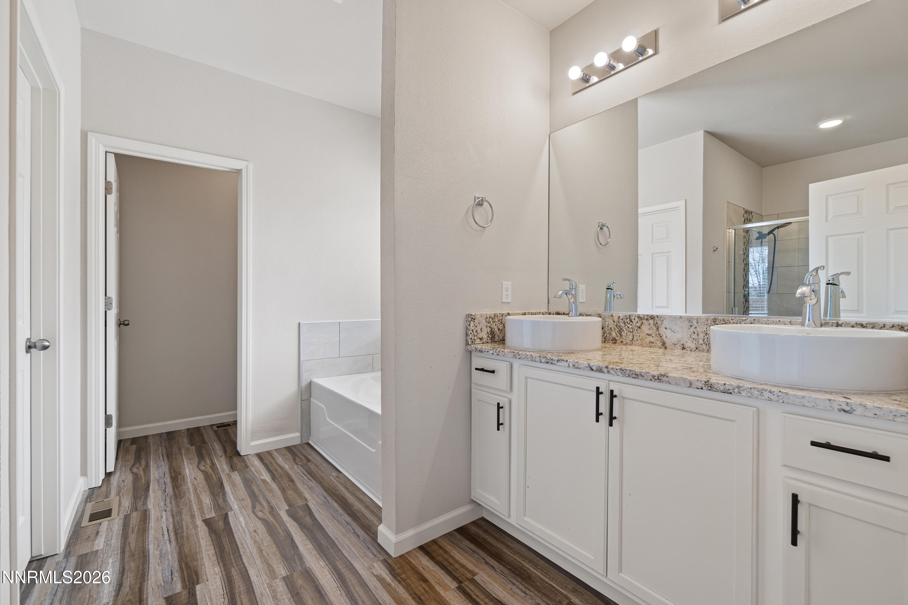776 Great Basin Lane Property Photo 15
