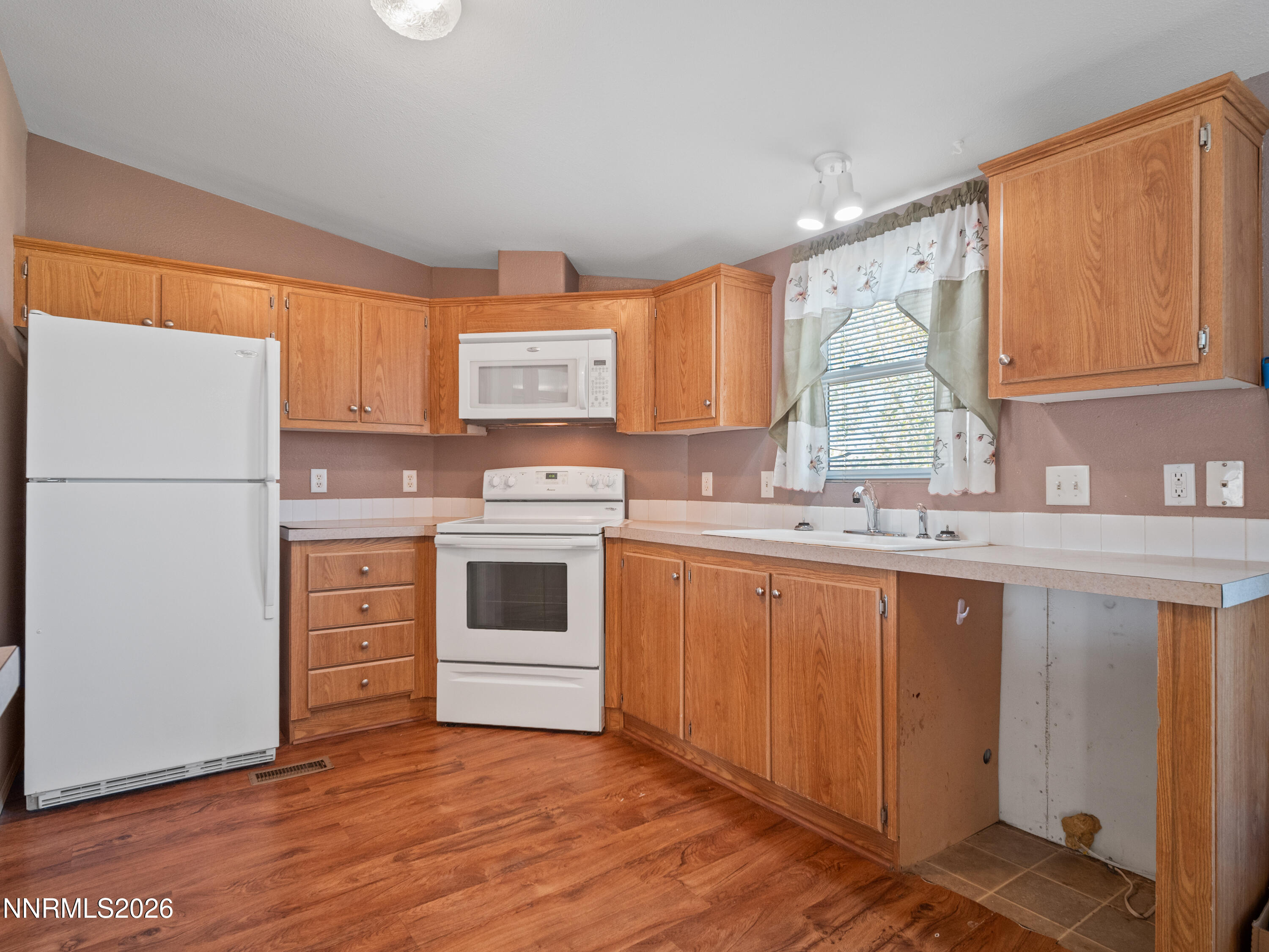 70 Mountain Lane Property Photo 13