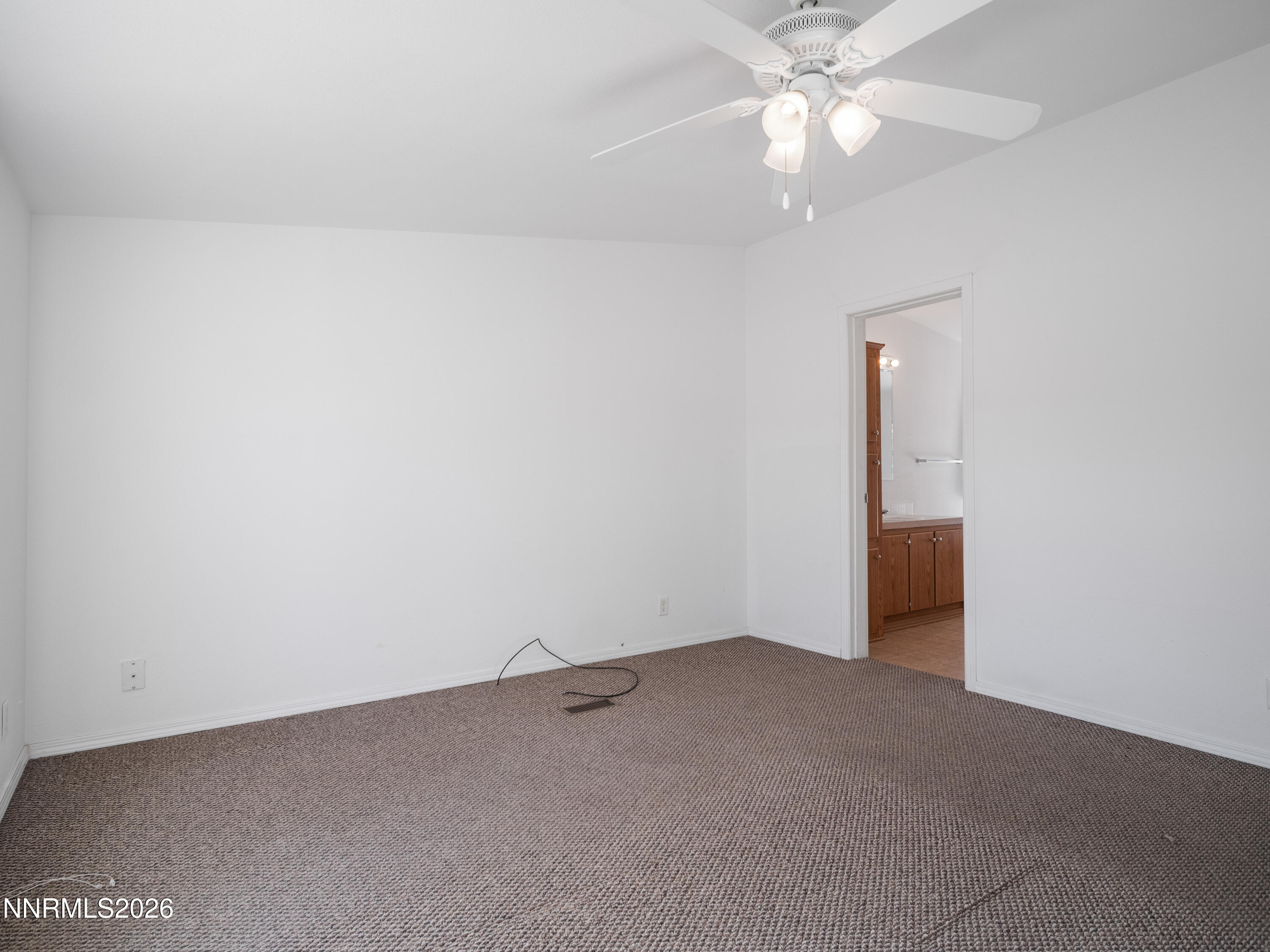 70 Mountain Lane Property Photo 17