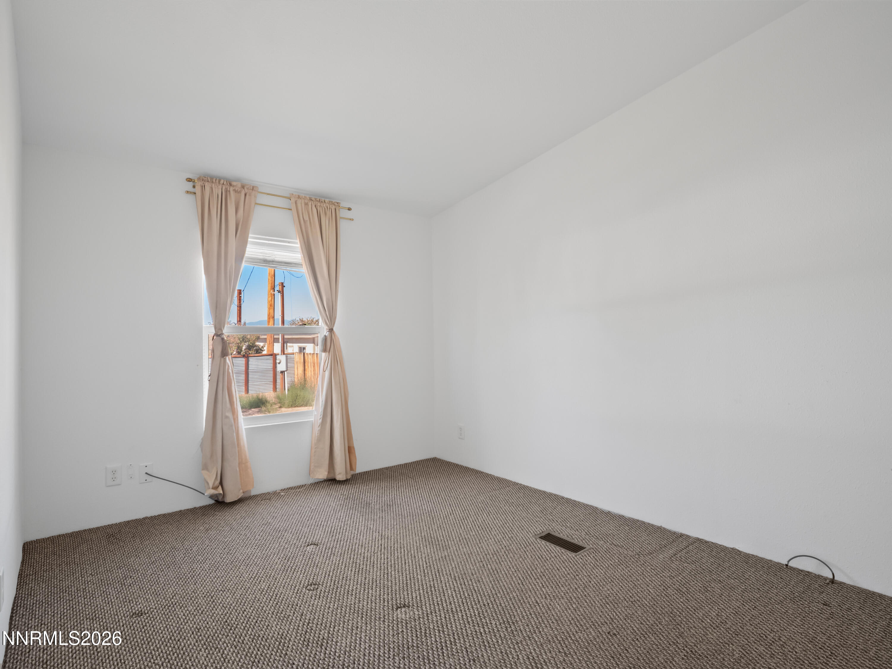 70 Mountain Lane Property Photo 27