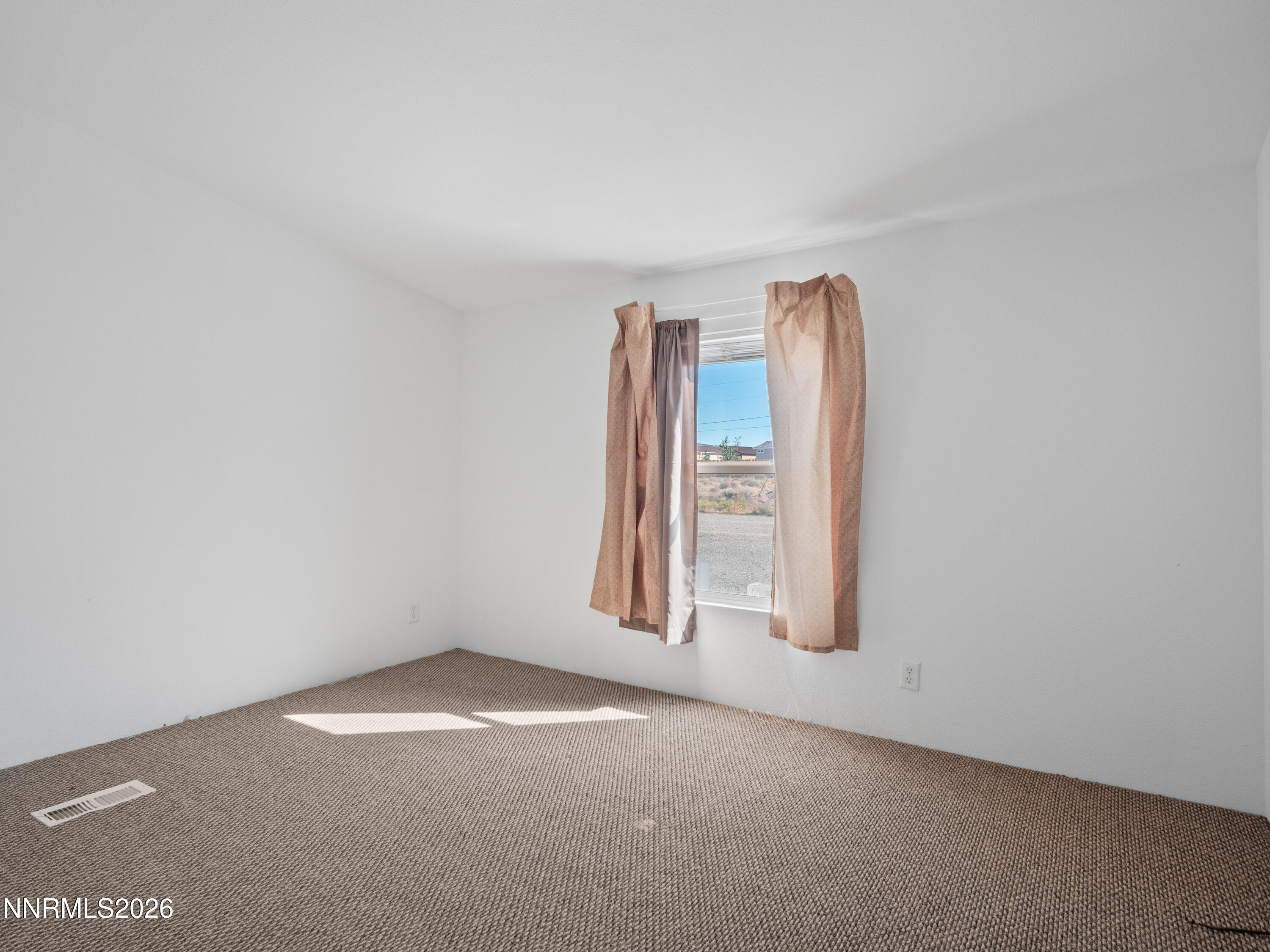 70 Mountain Lane Property Photo 29