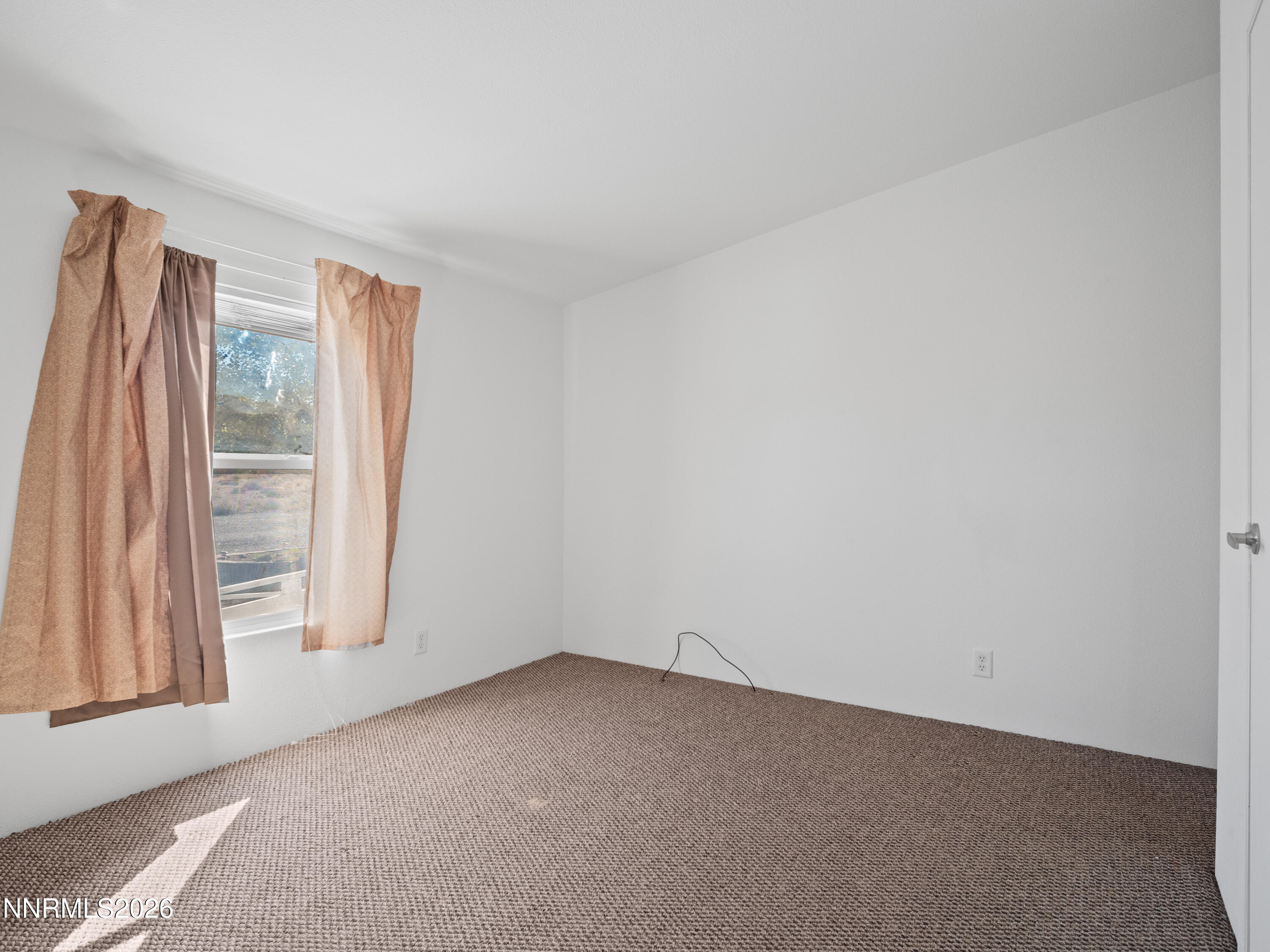 70 Mountain Lane Property Photo 31