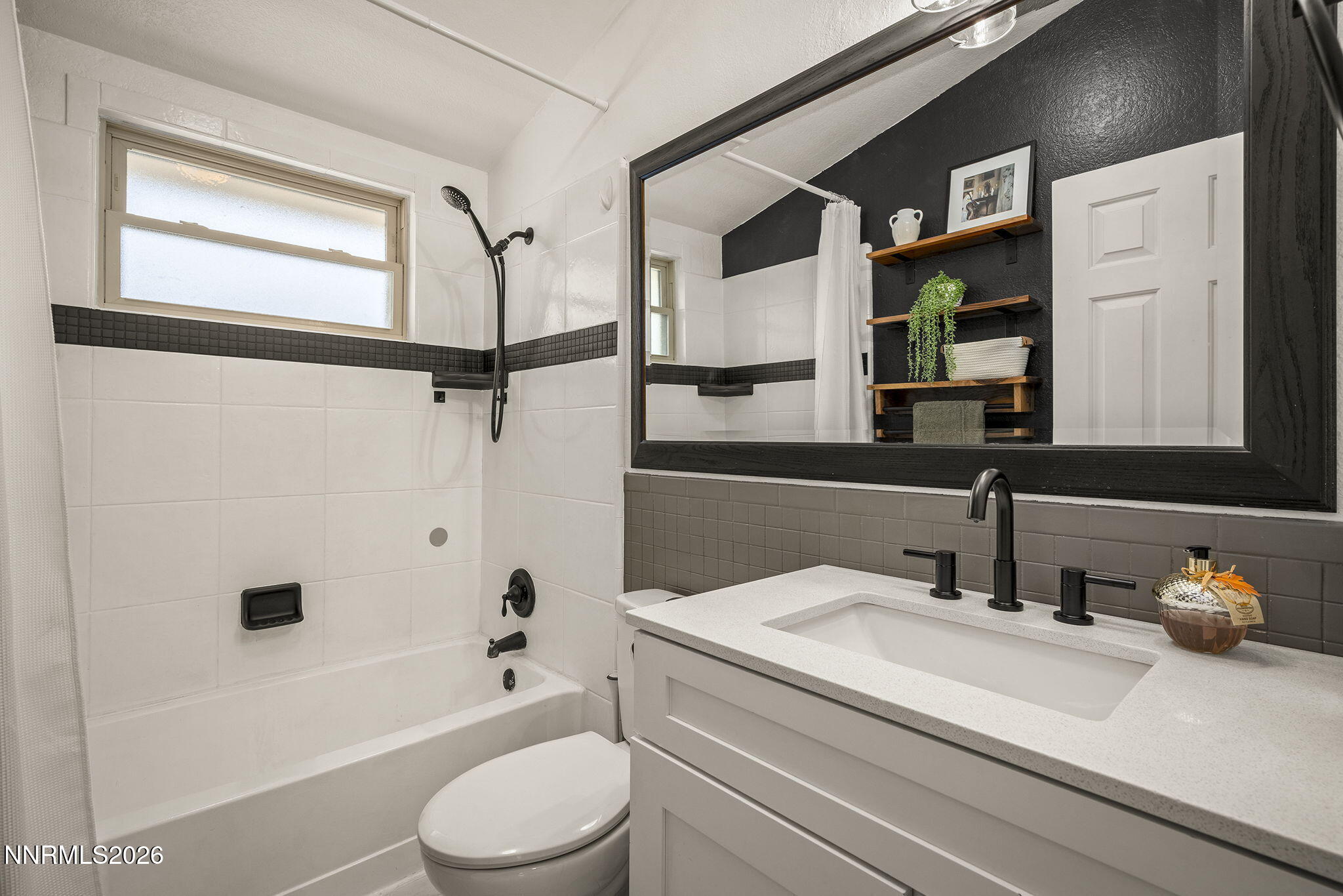 35 Ave De La Argent Property Photo 14