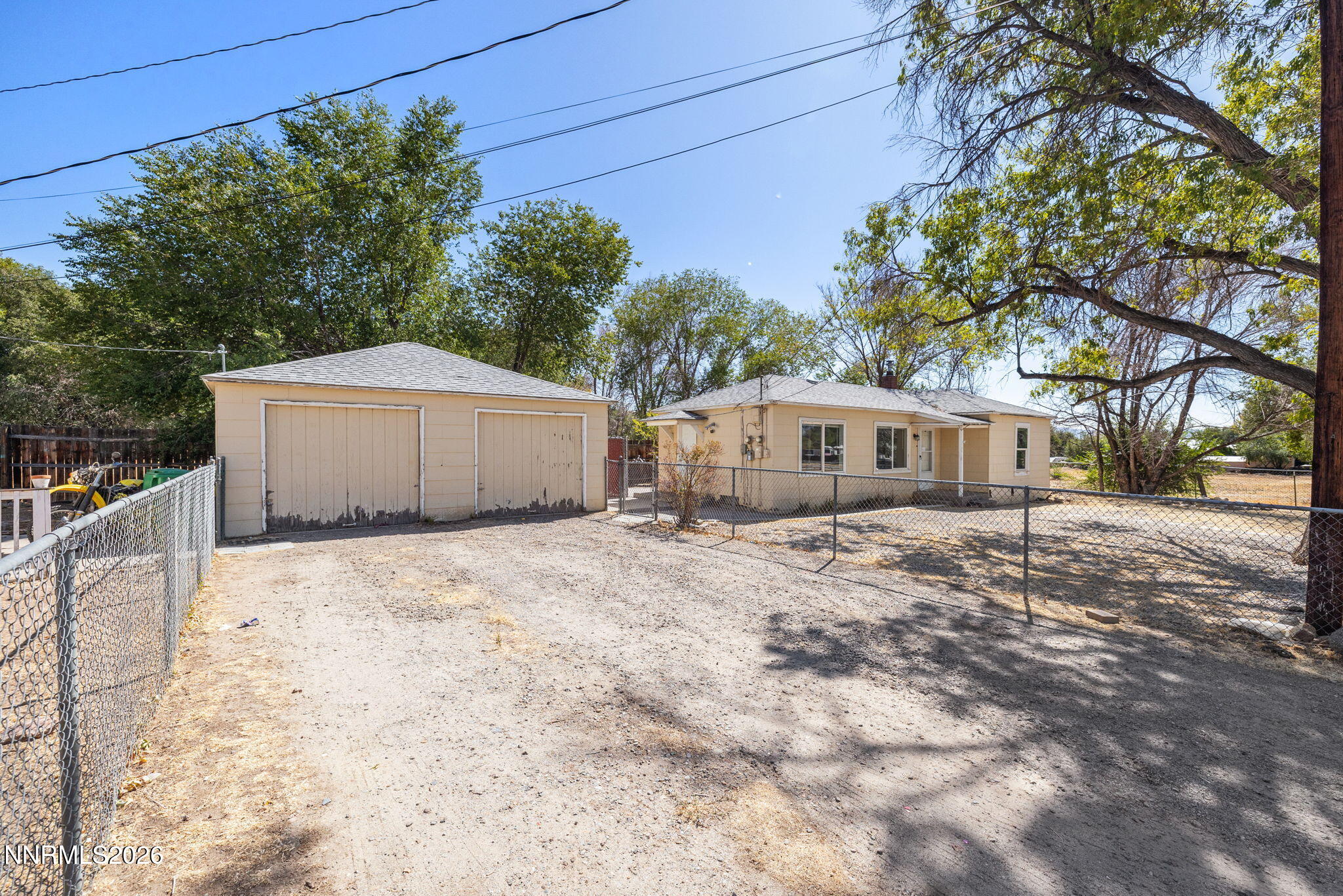 2060 Clear Acre Lane Property Photo 2