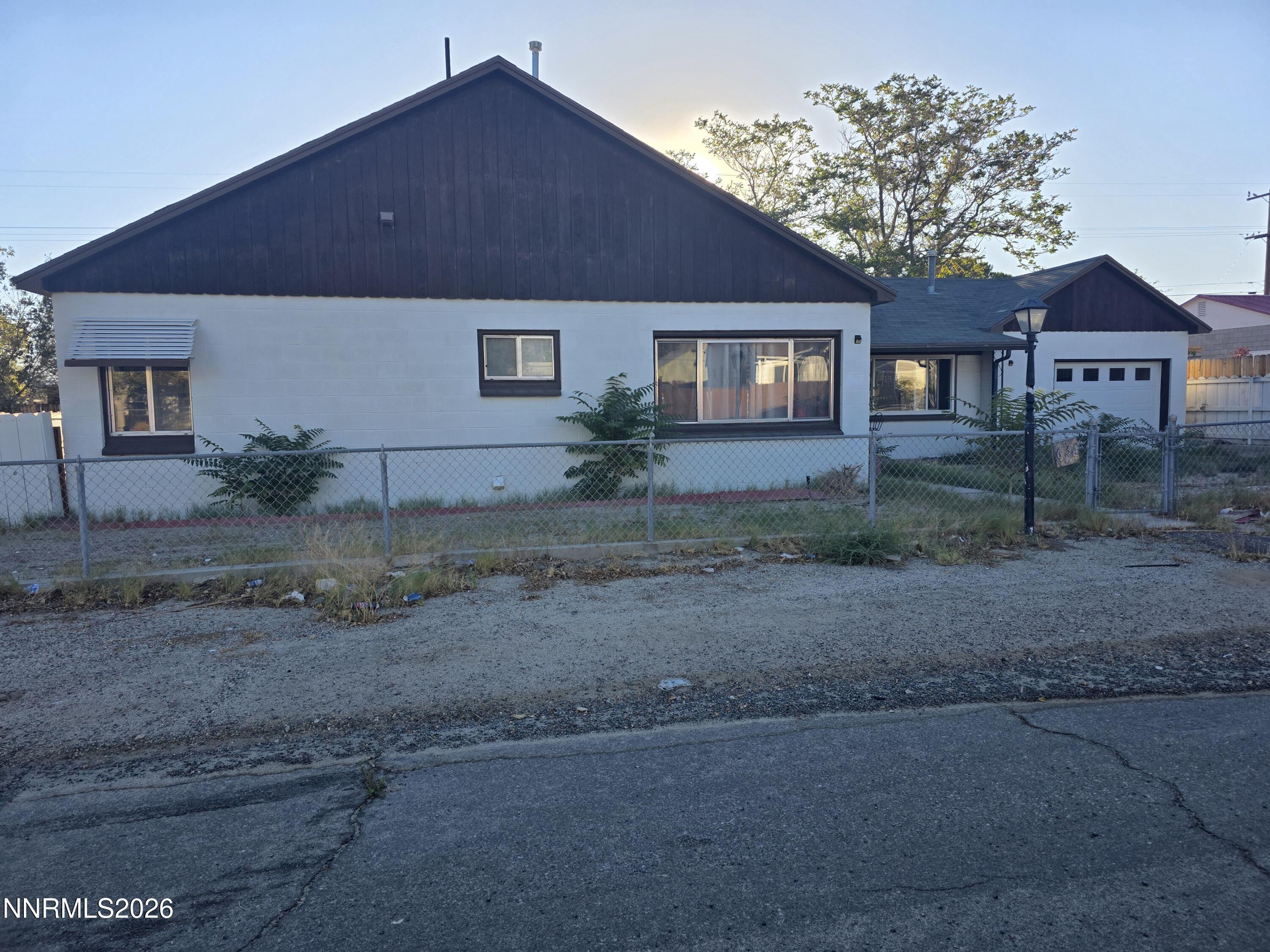 654 H Street Property Photo 1