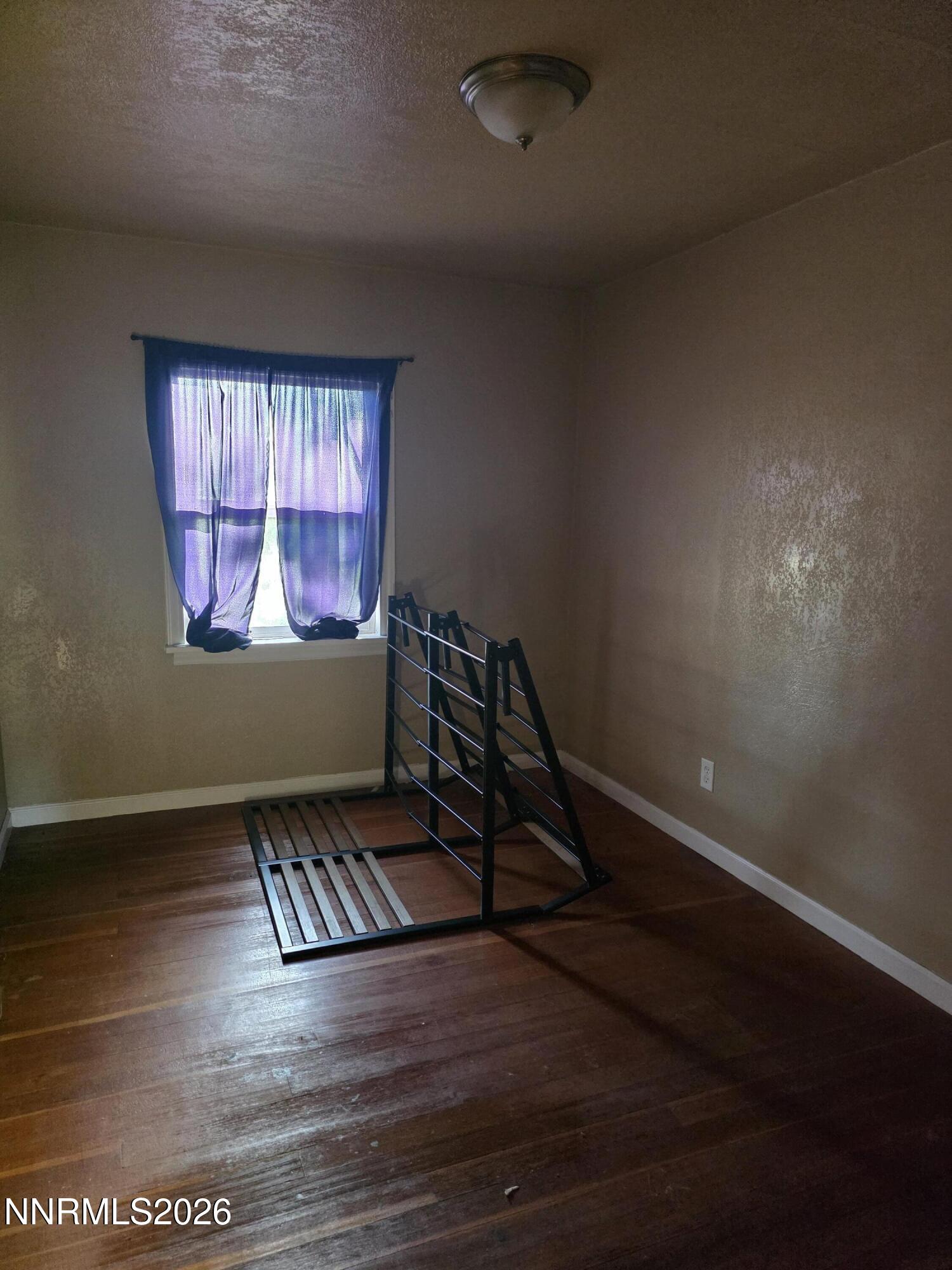 654 H Street Property Photo 8