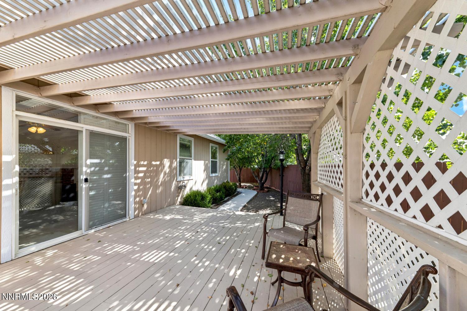 1305 E Windsor Court Property Photo 7