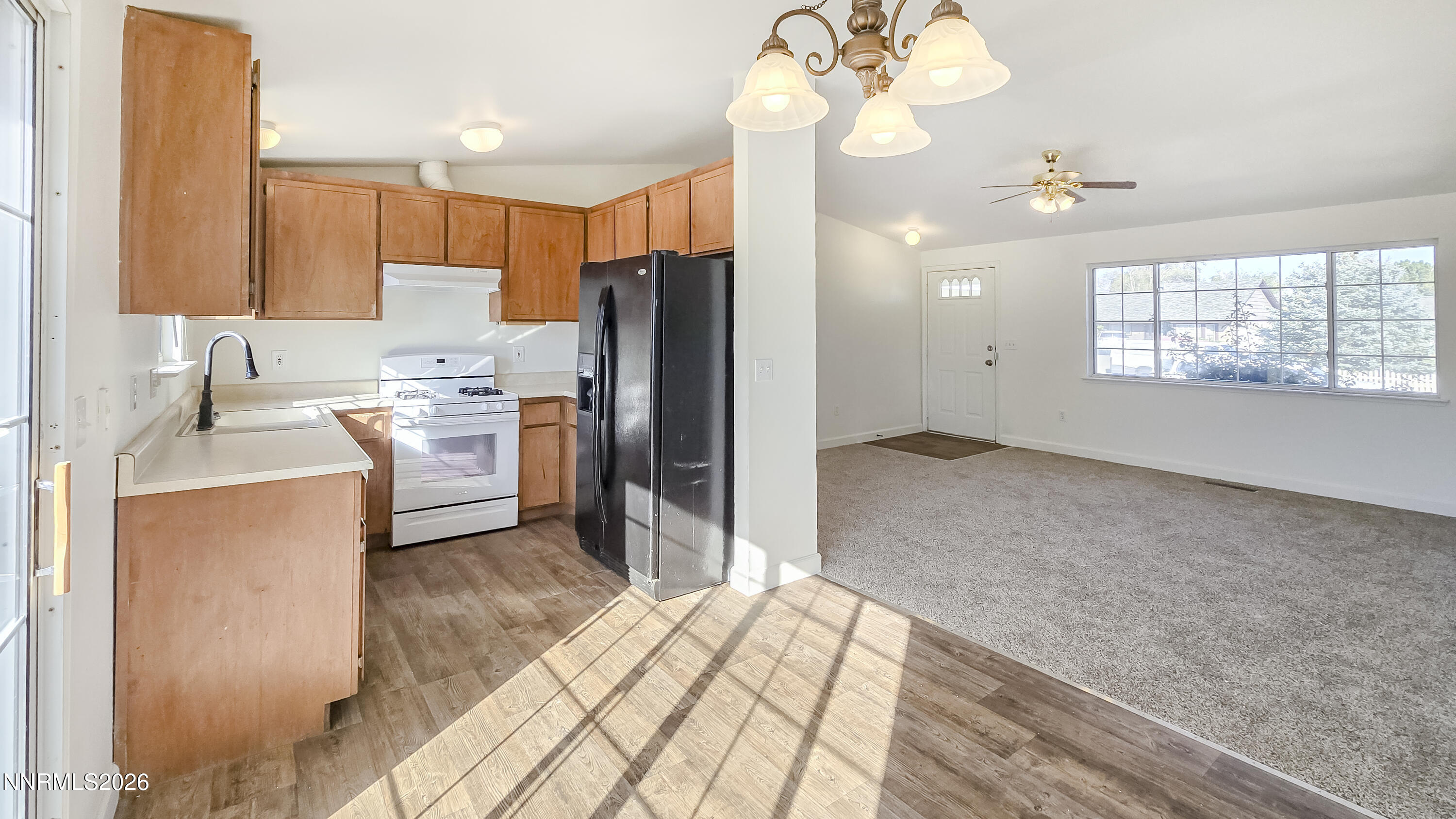 577 Yellow Jacket Road Property Photo 13