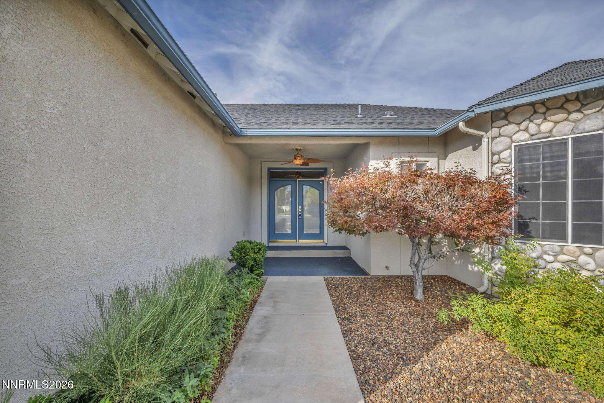 1271 La Sierra Court Property Photo 3