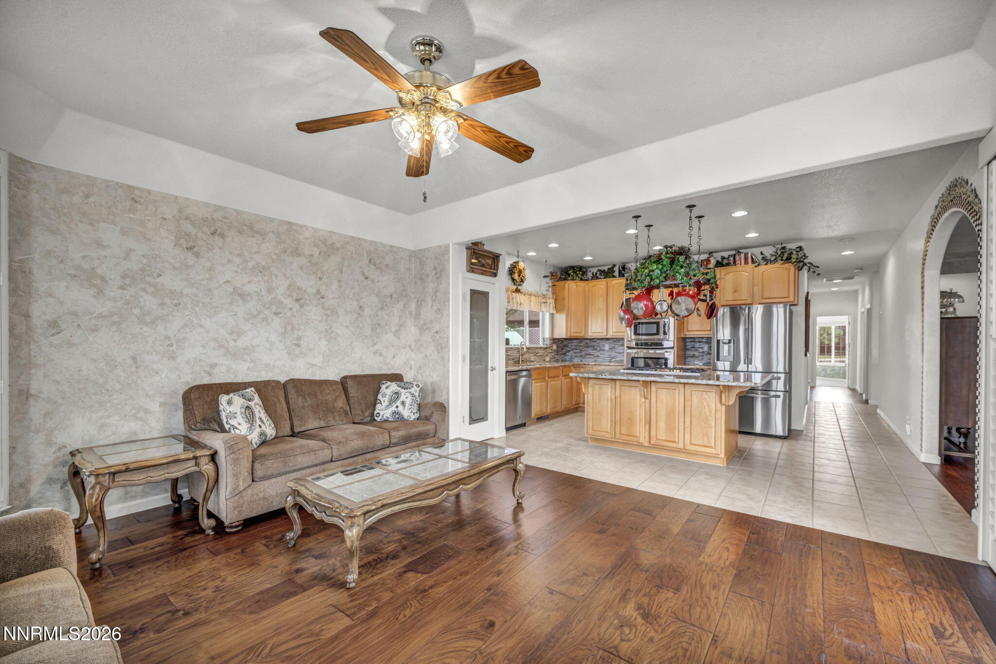 1271 La Sierra Court Property Photo 12