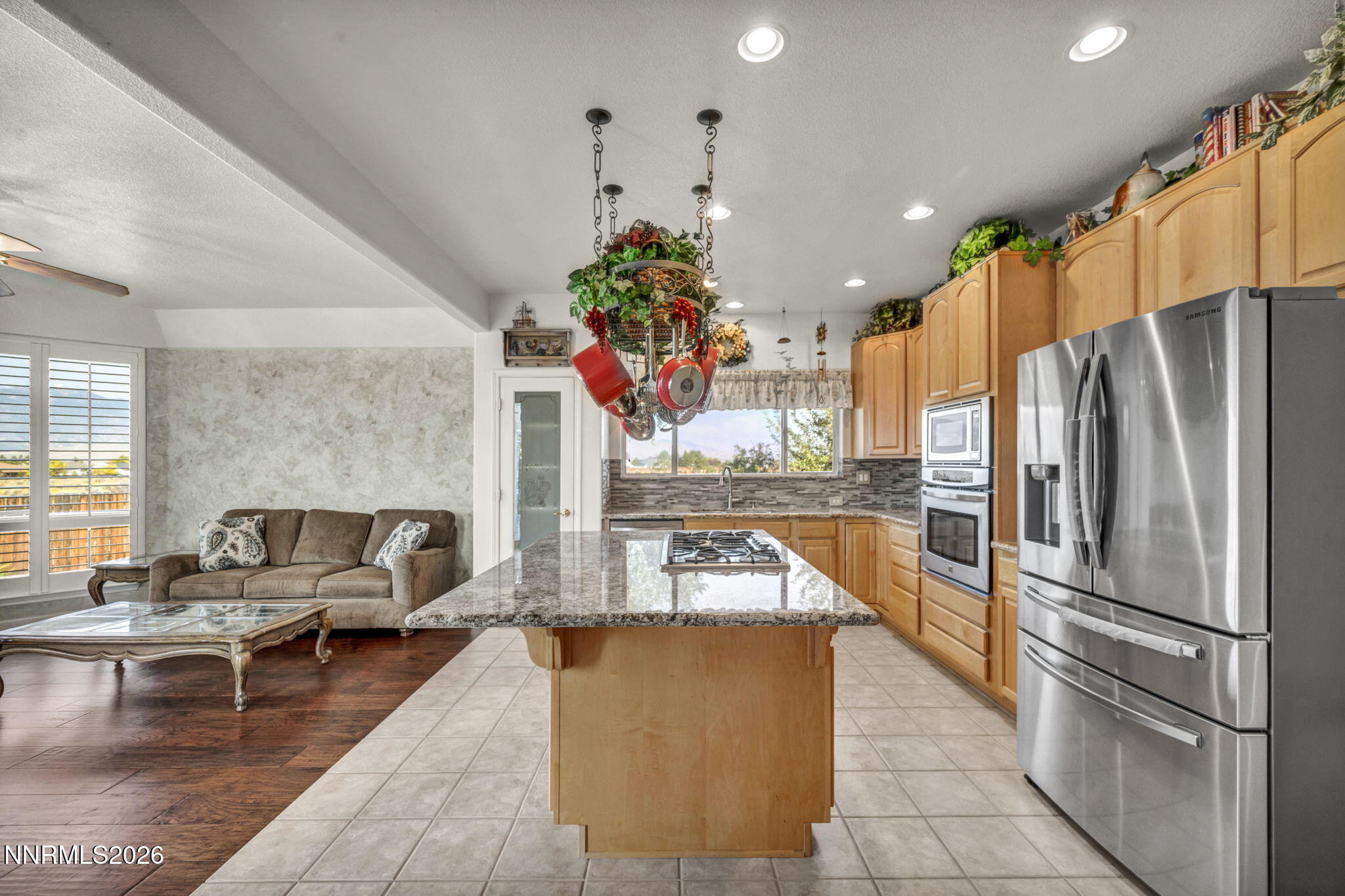1271 La Sierra Court Property Photo 19