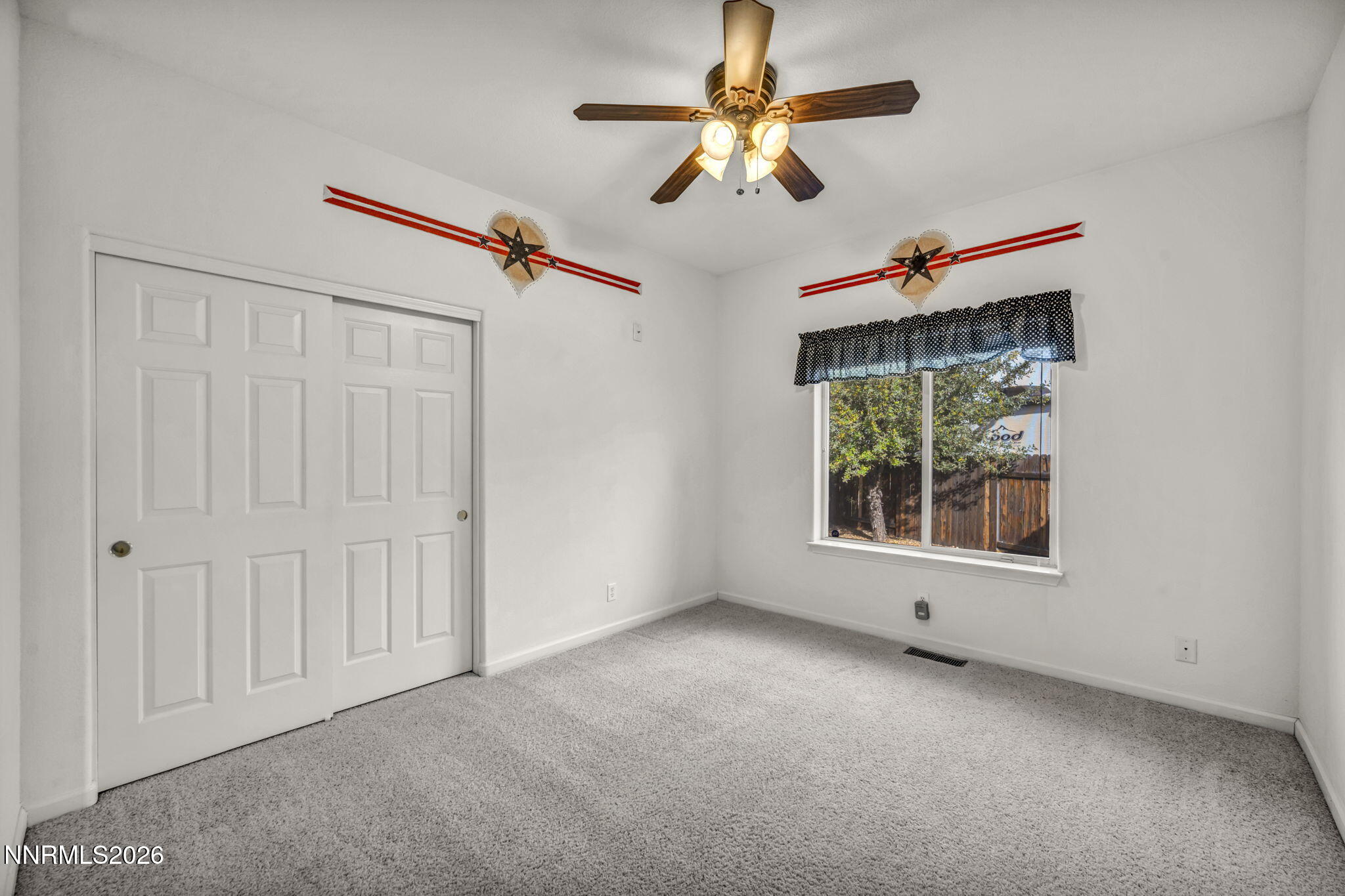 1271 La Sierra Court Property Photo 33