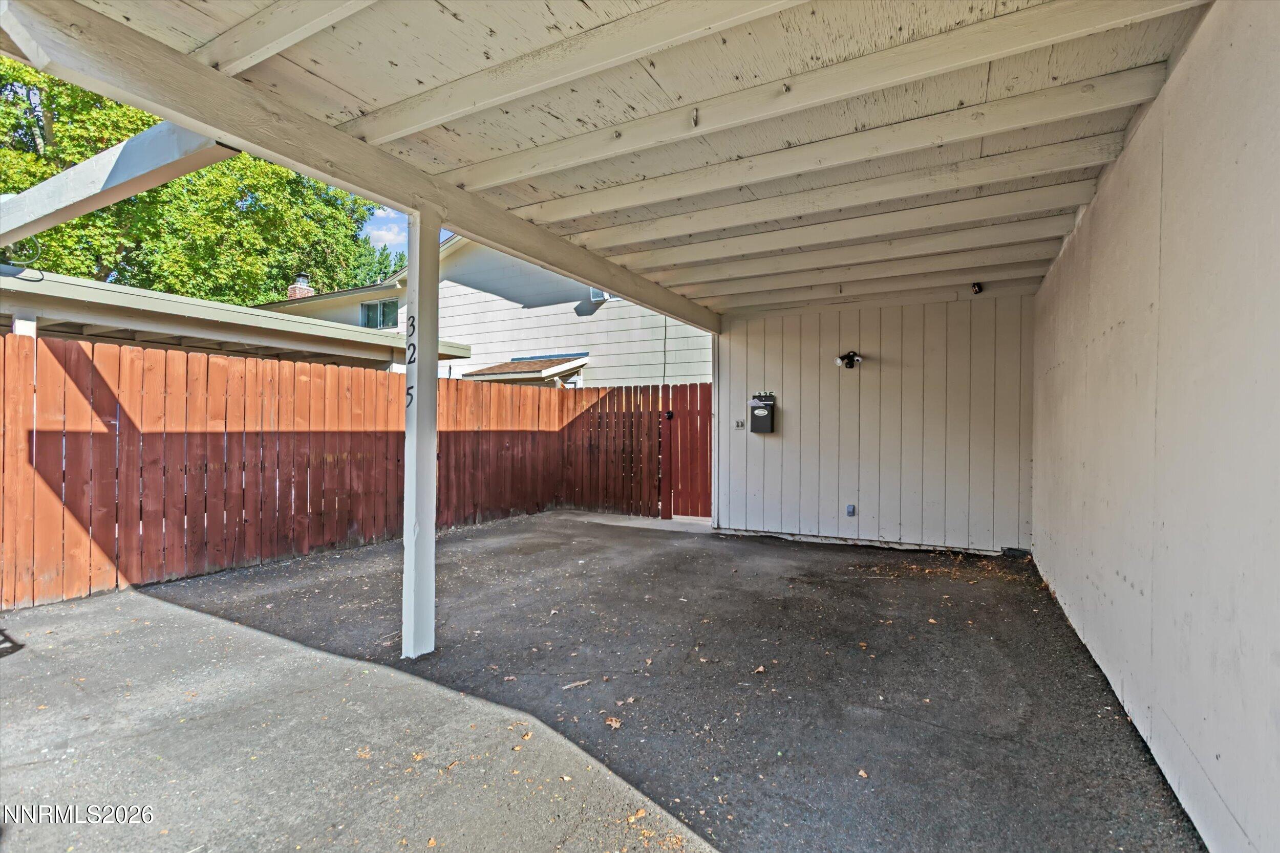 325 Smithridge Park Property Photo 21