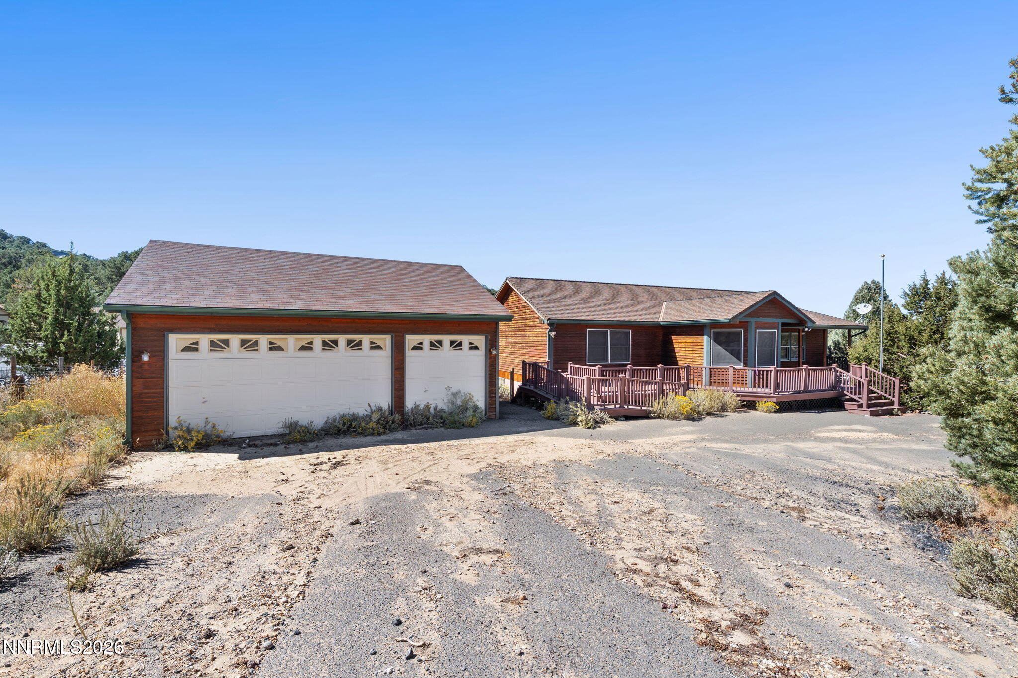 21361 Crestview Road Property Photo 3