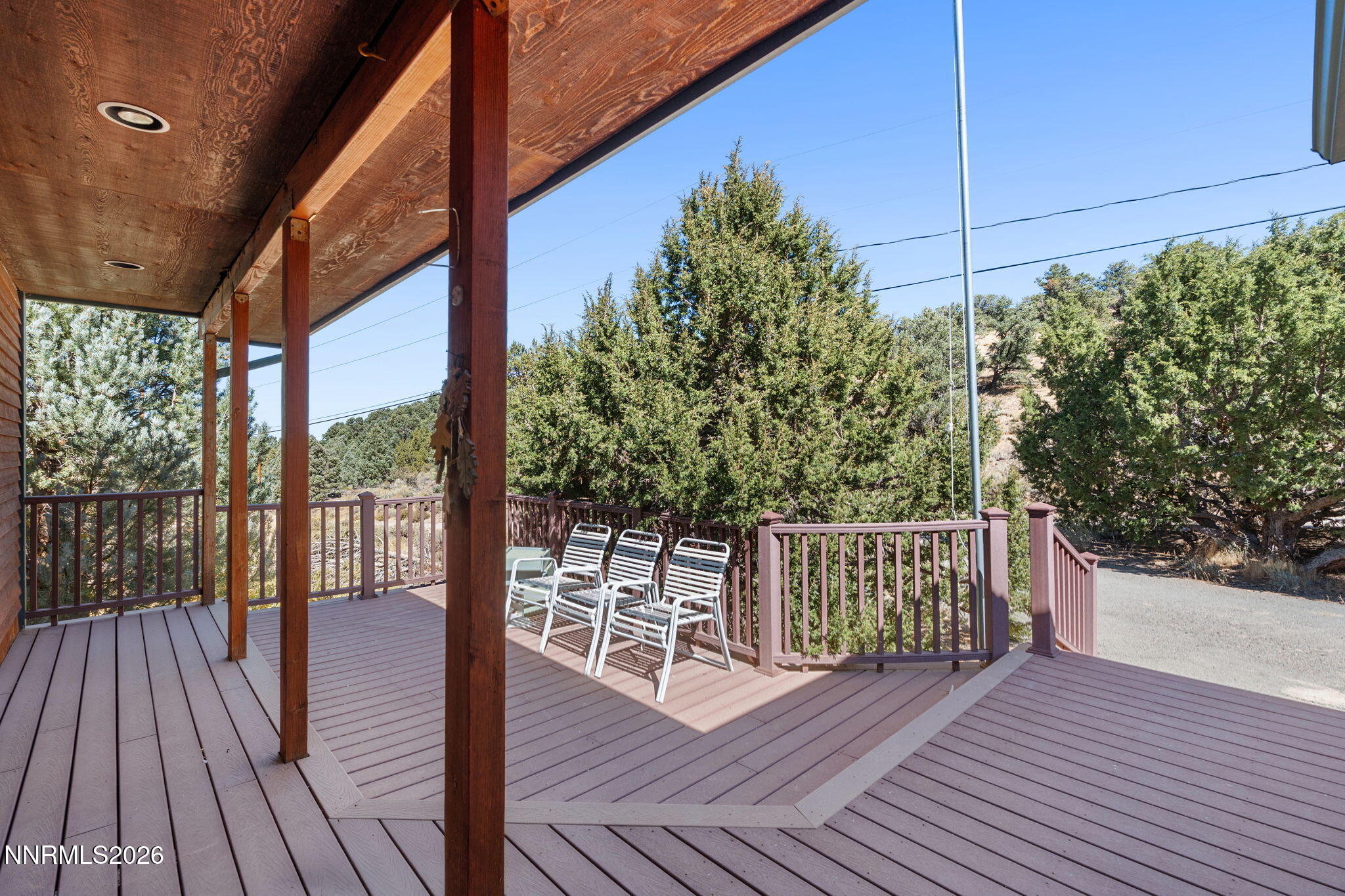21361 Crestview Road Property Photo 8