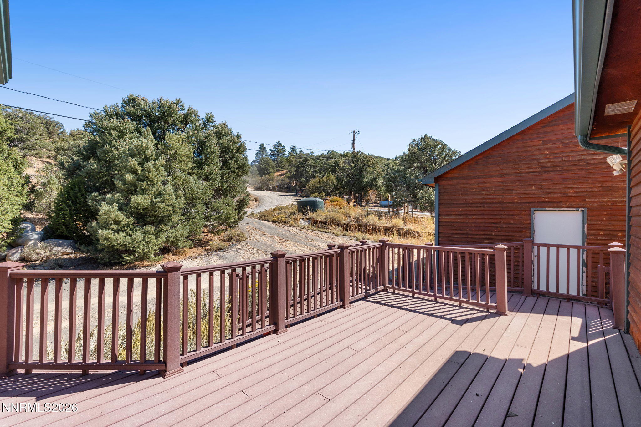 21361 Crestview Road Property Photo 9