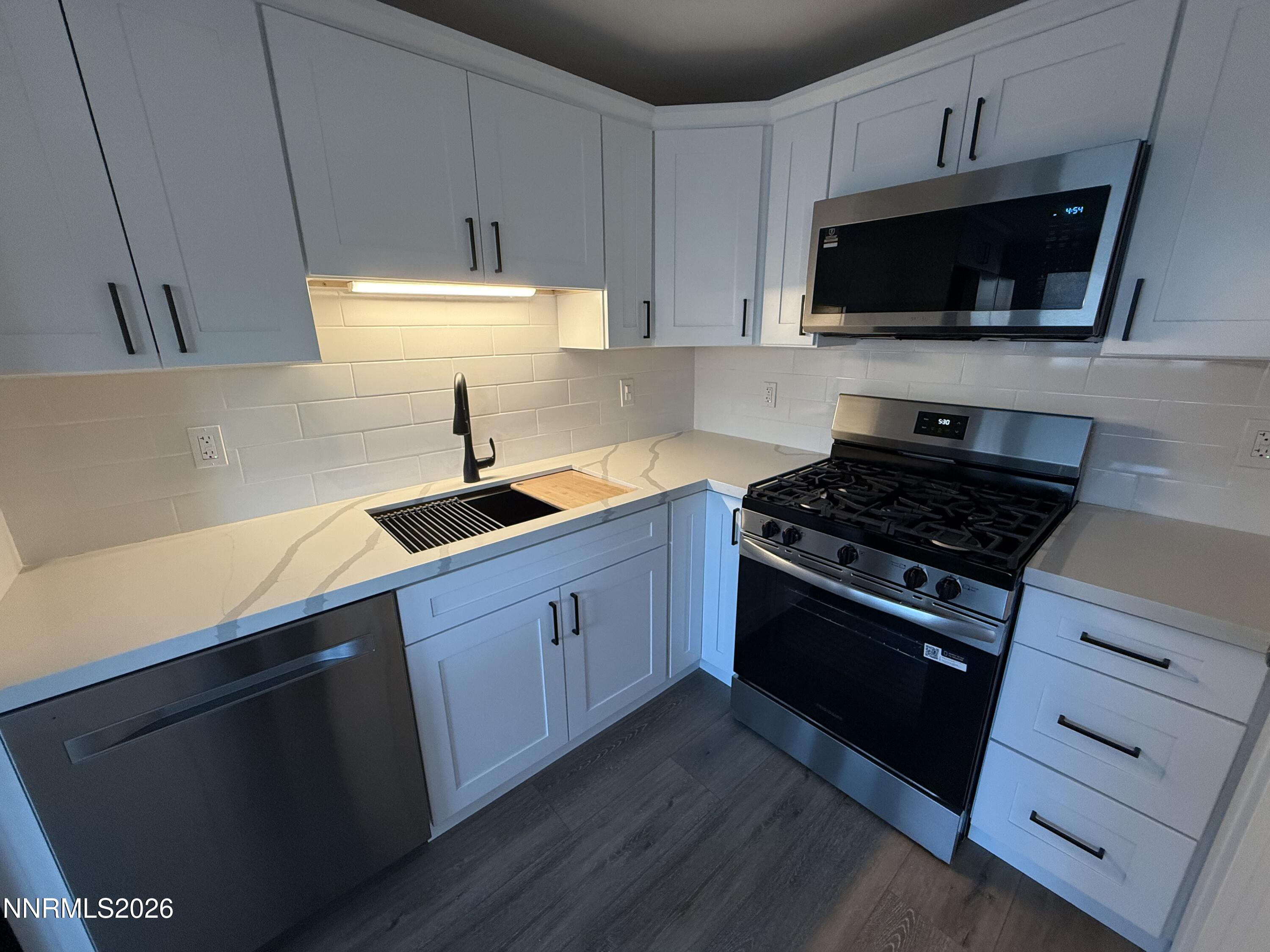1316 Continental Drive Property Photo 10