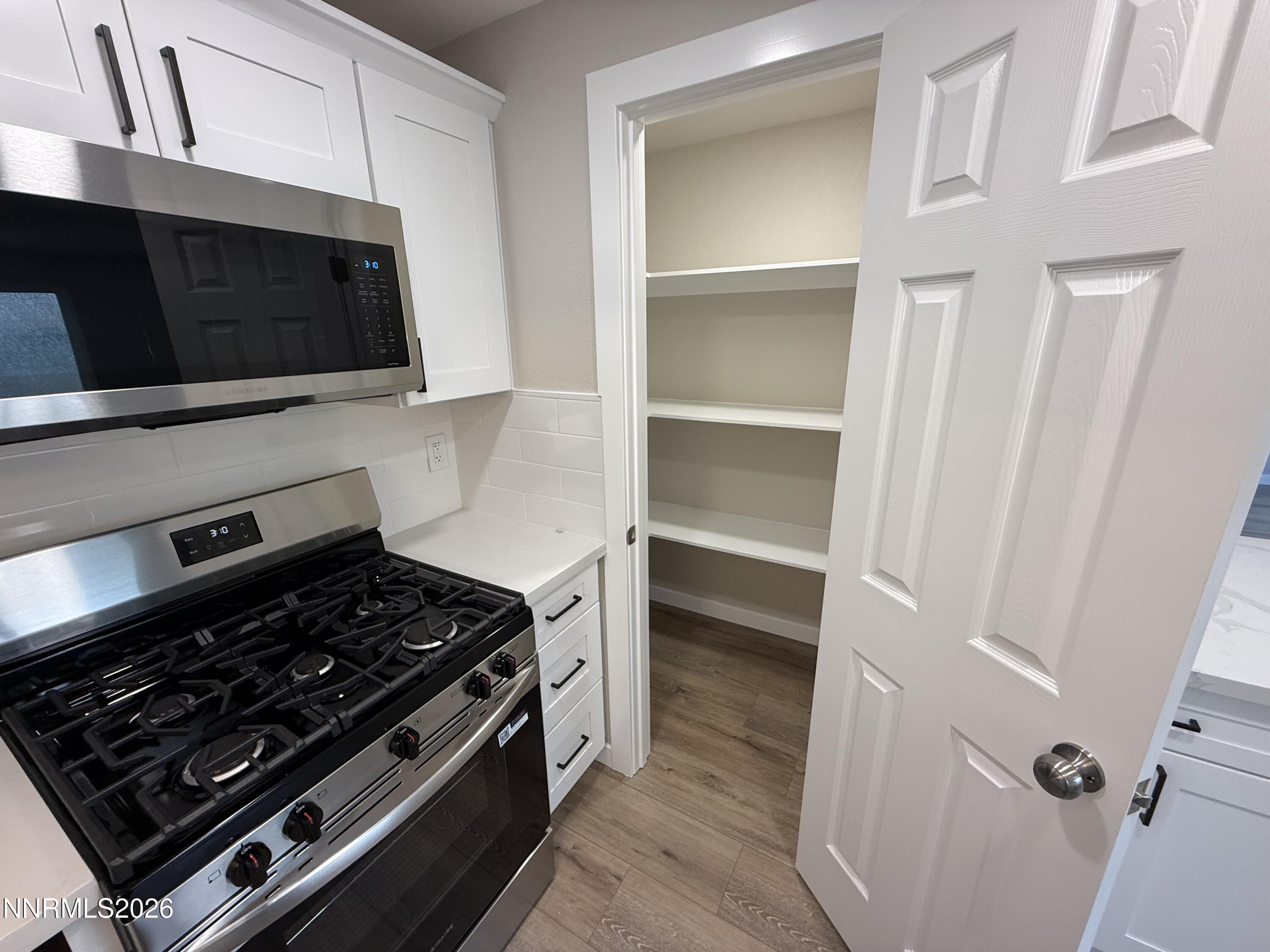 1316 Continental Drive Property Photo 12