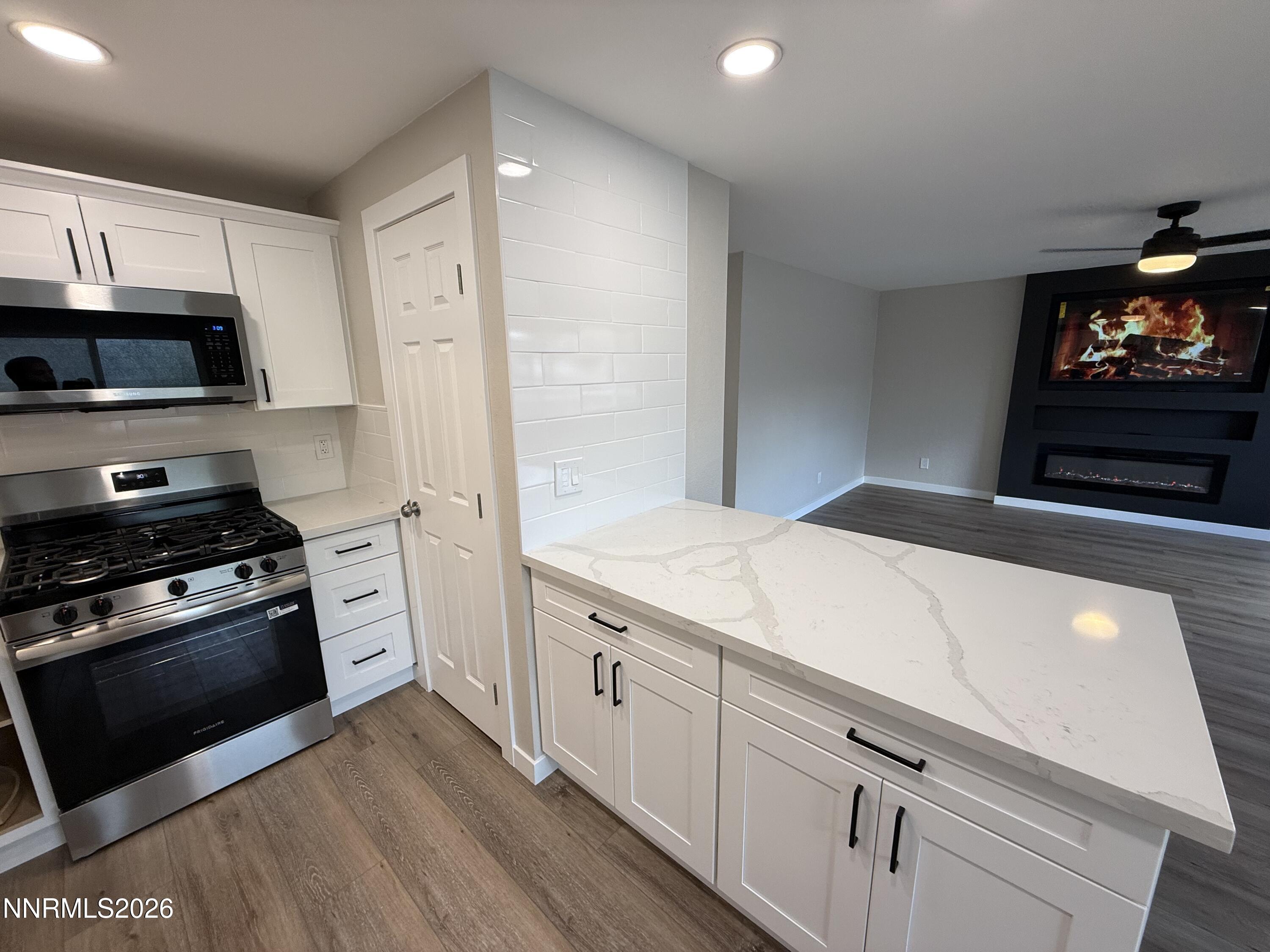 1316 Continental Drive Property Photo 13