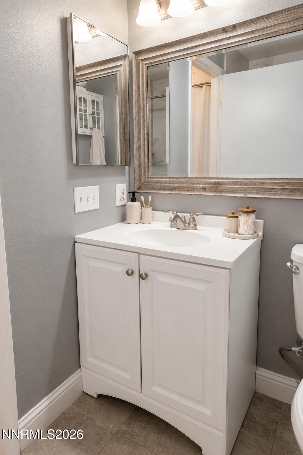 2364 Roundhouse Road Property Photo 13