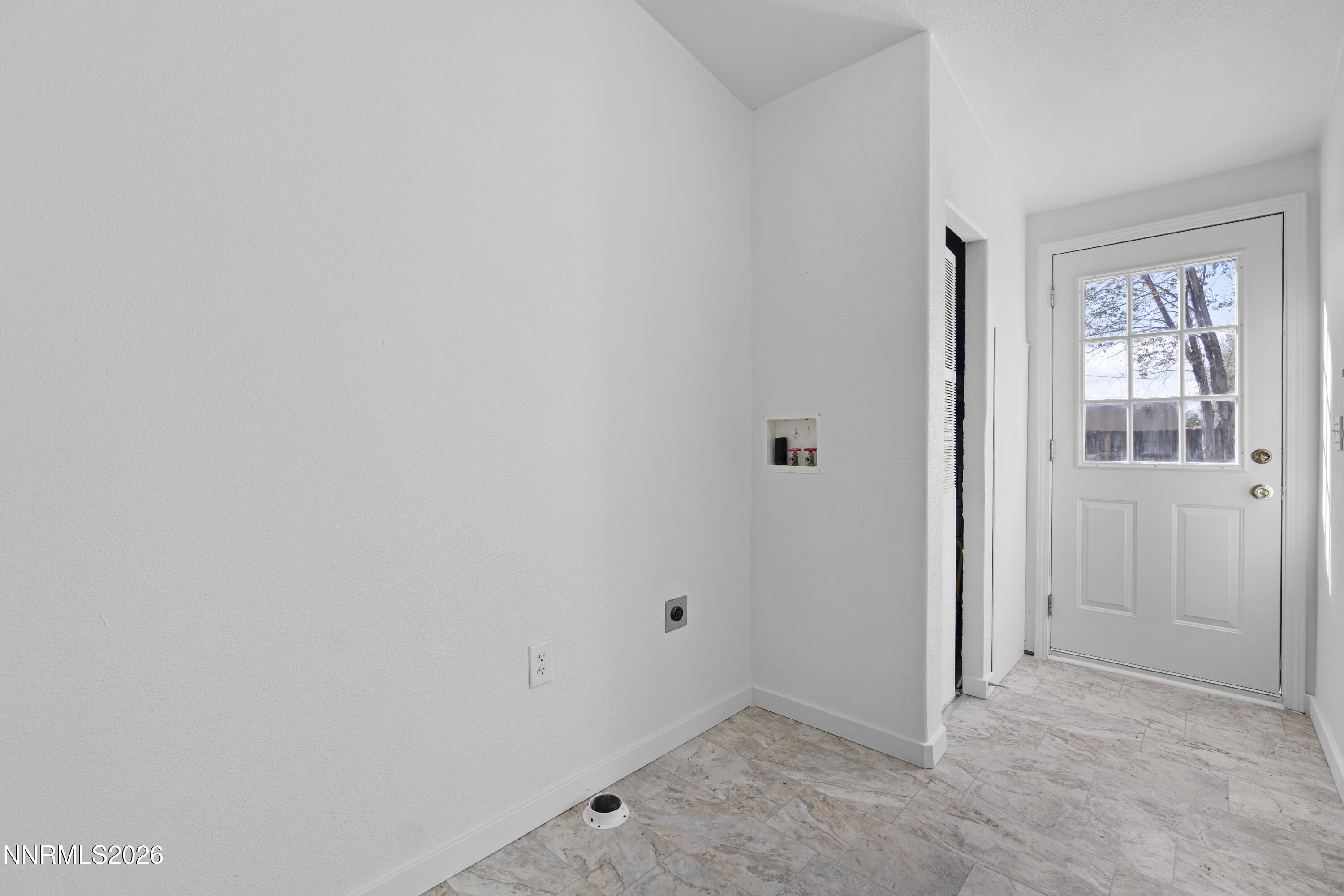 2890 Truckee Street Property Photo 12
