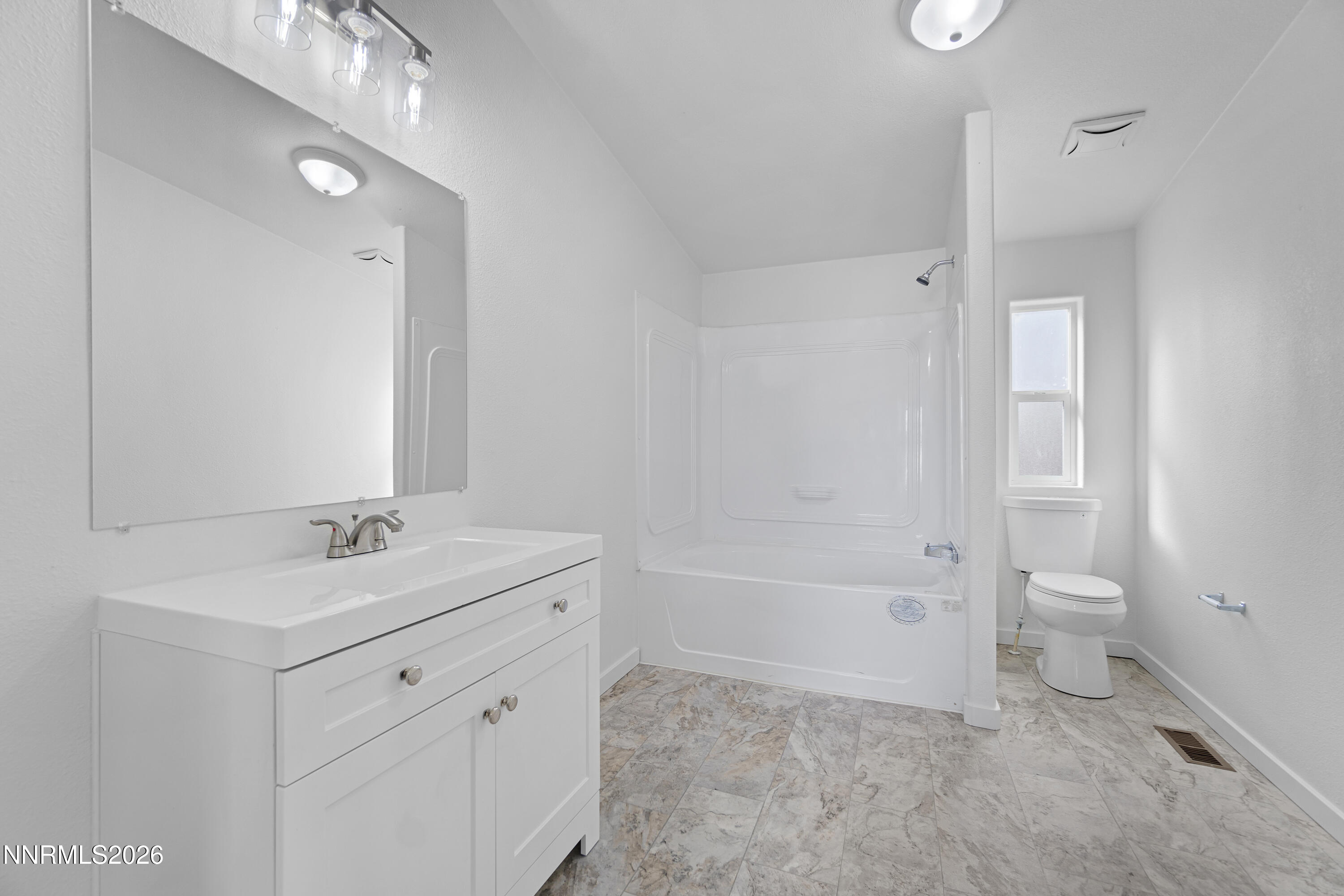 2890 Truckee Street Property Photo 16