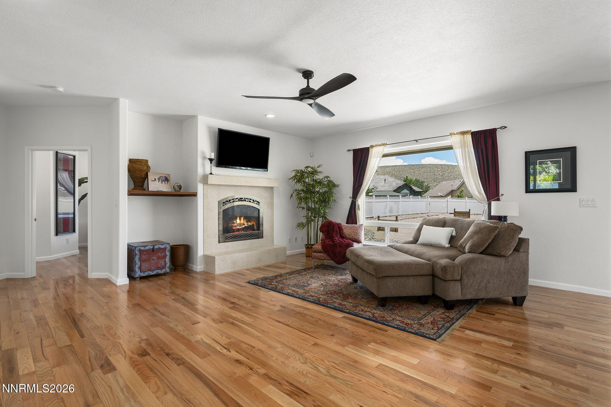 308 San Roma Drive Property Photo 4